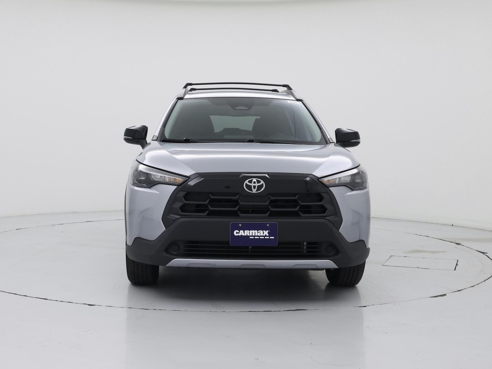 2026 Toyota Corolla Cross LE - Photo 6