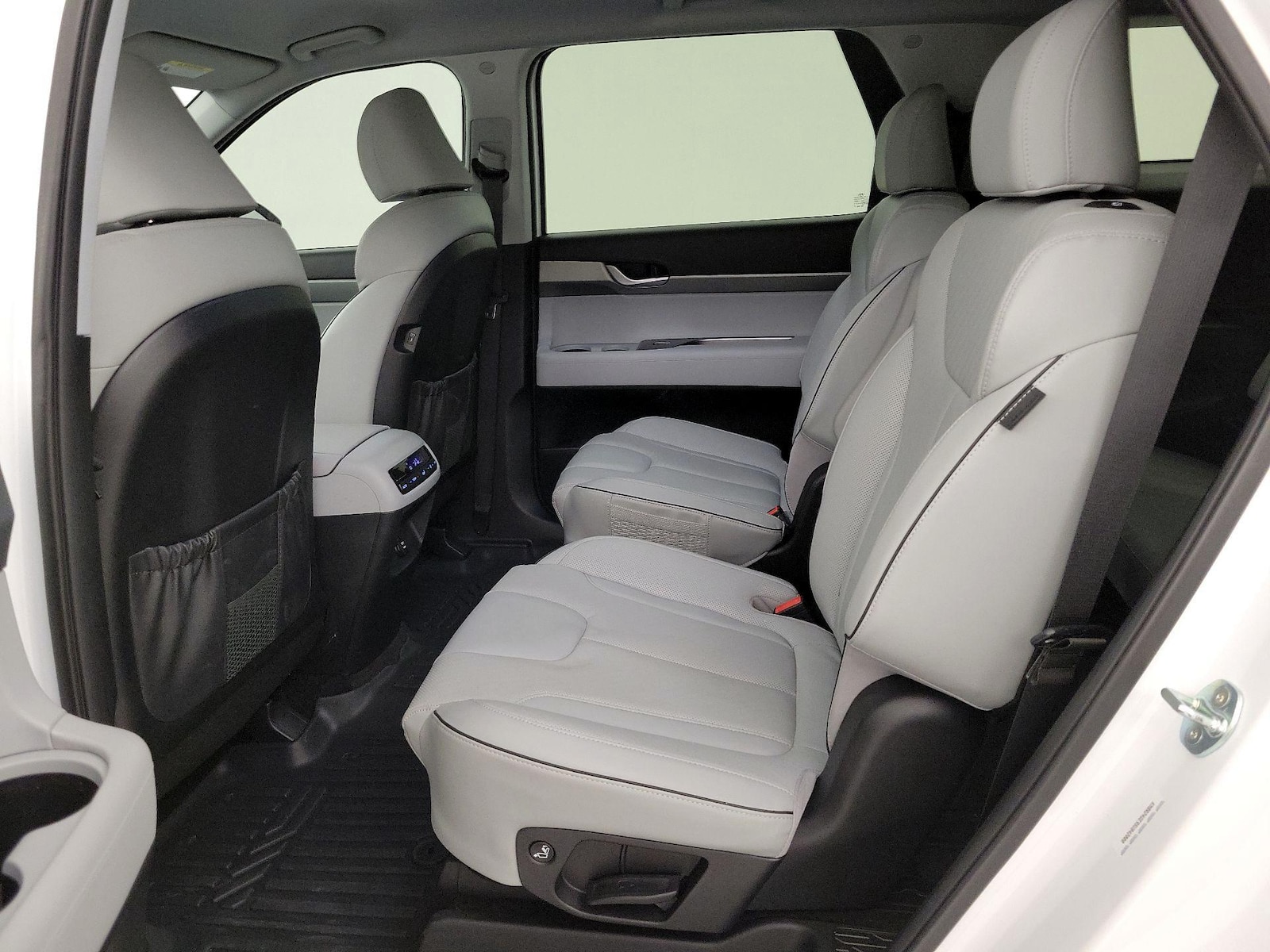 Rear Air Conditioning