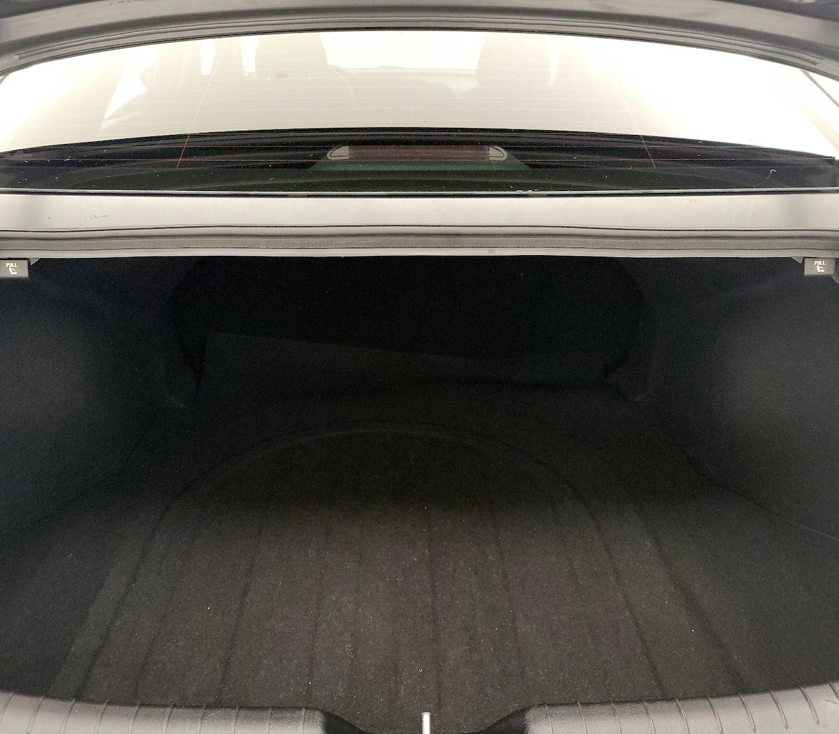 Trunk/Cargo (Seats Up)
