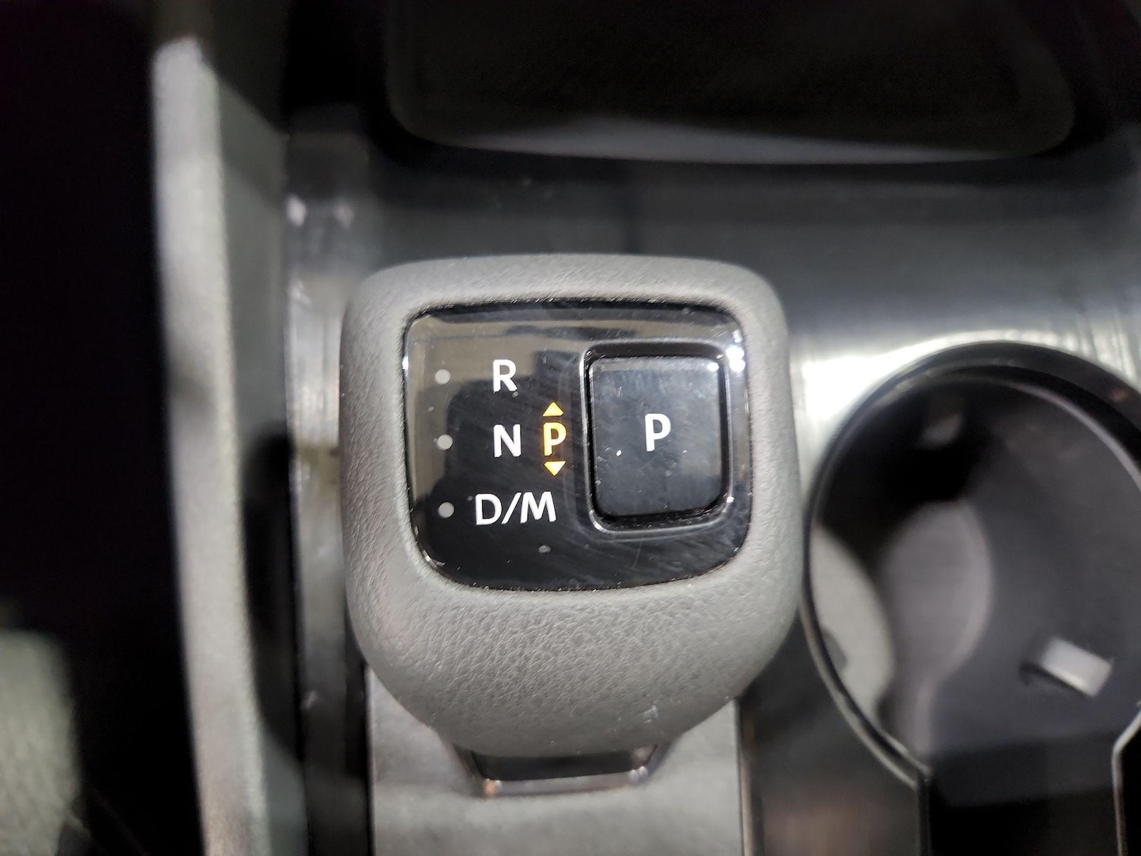 2025 Nissan Rogue SV - Photo 18