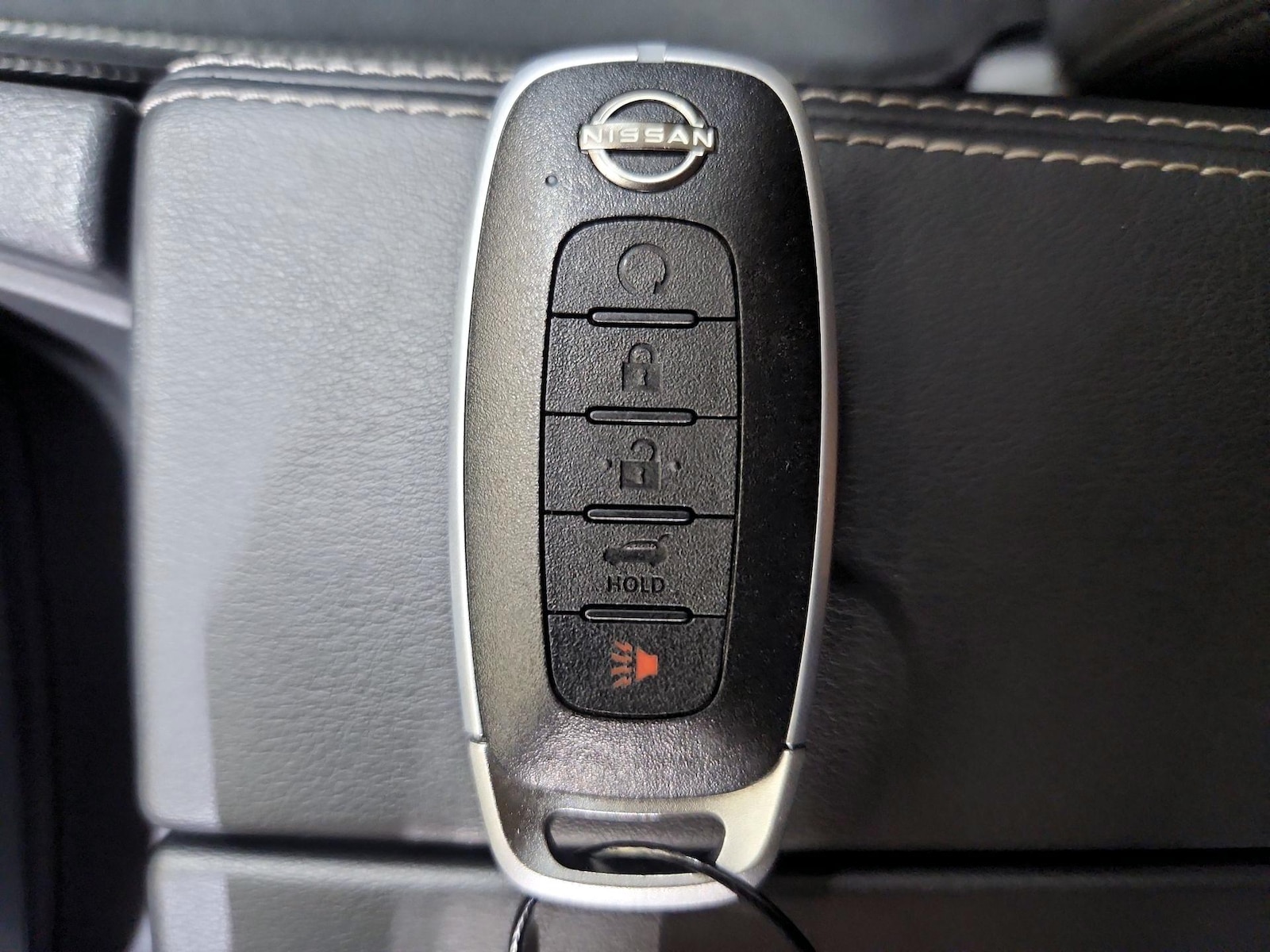 2025 Nissan Rogue SV - Photo 23