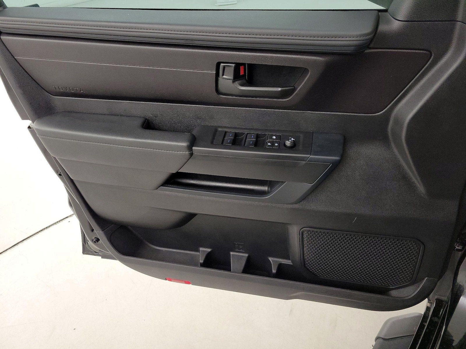 2023 Toyota Tundra SR - Photo 13