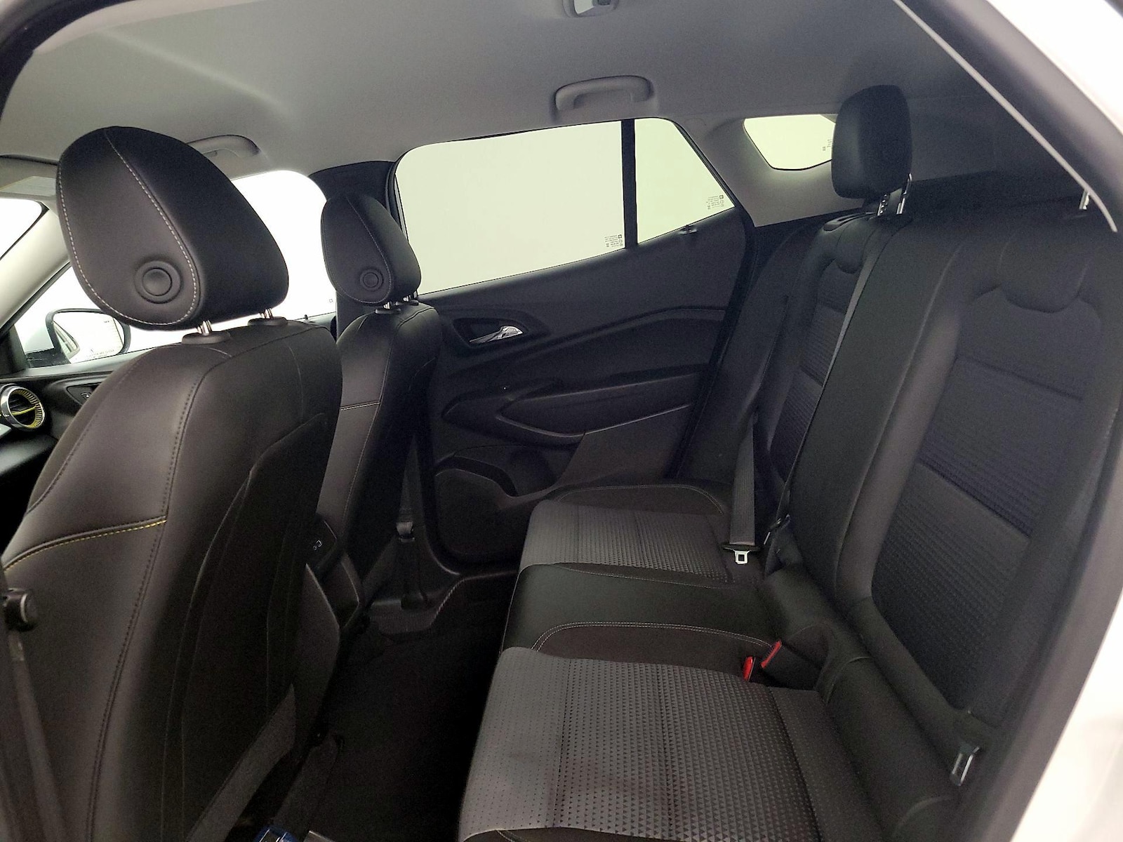 2025 Chevrolet Trax LT - Photo 20