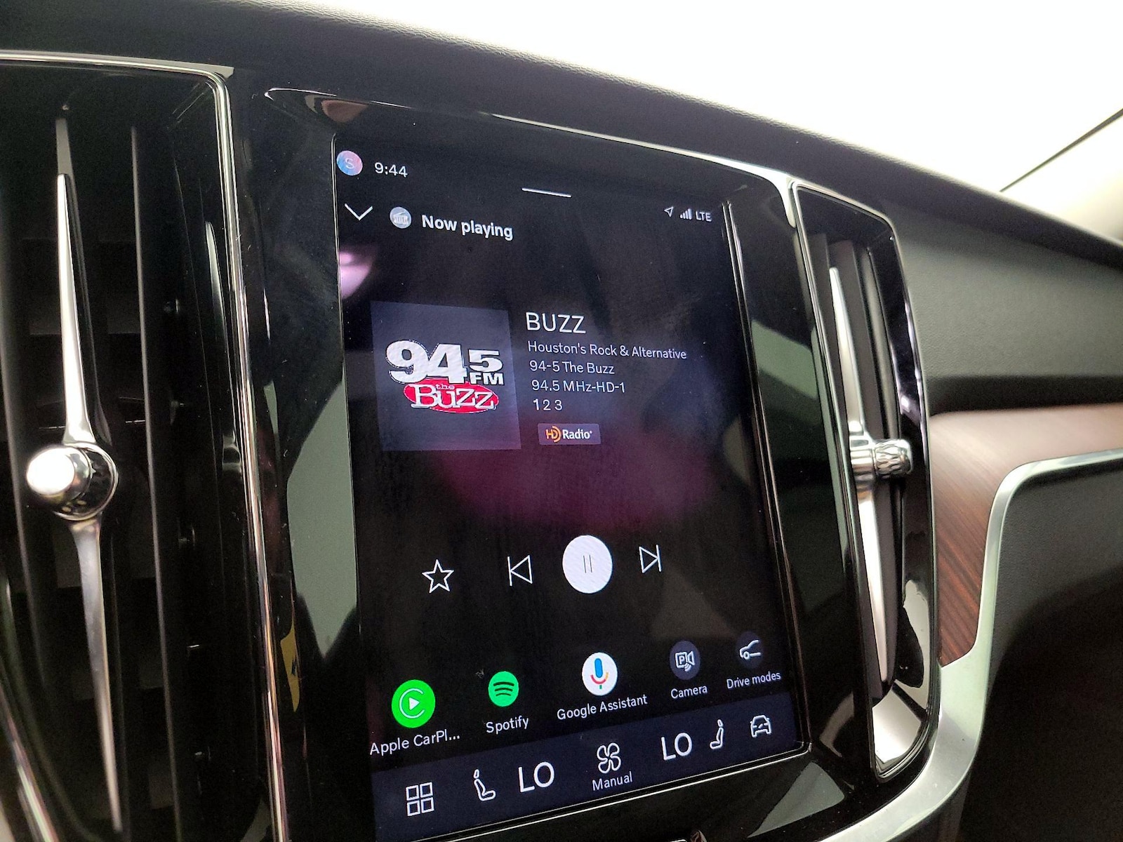 2025 Volvo V60 Cross Country Plus - Photo 15