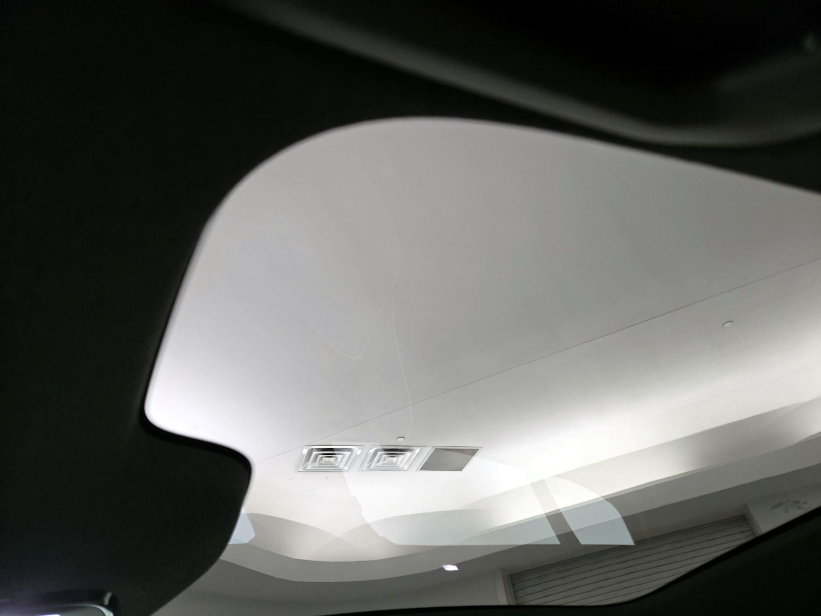 Skylight(s) & Overhead Airbags