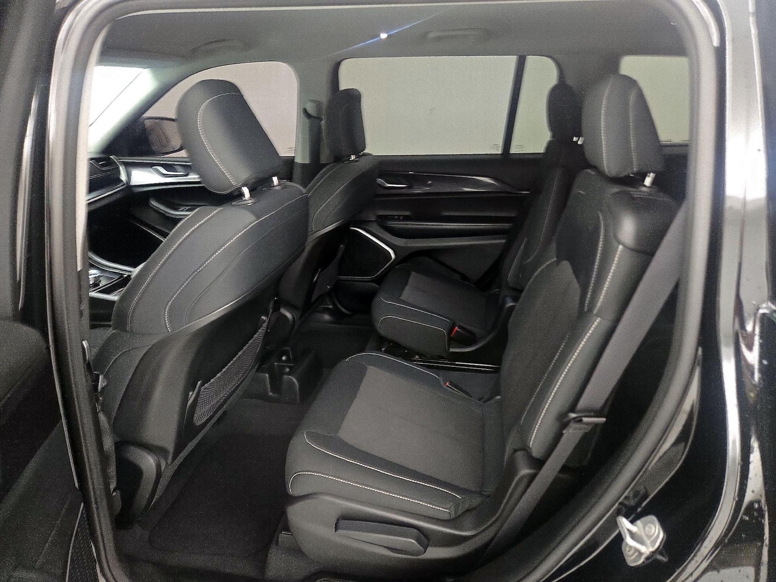 Rear Air Conditioning