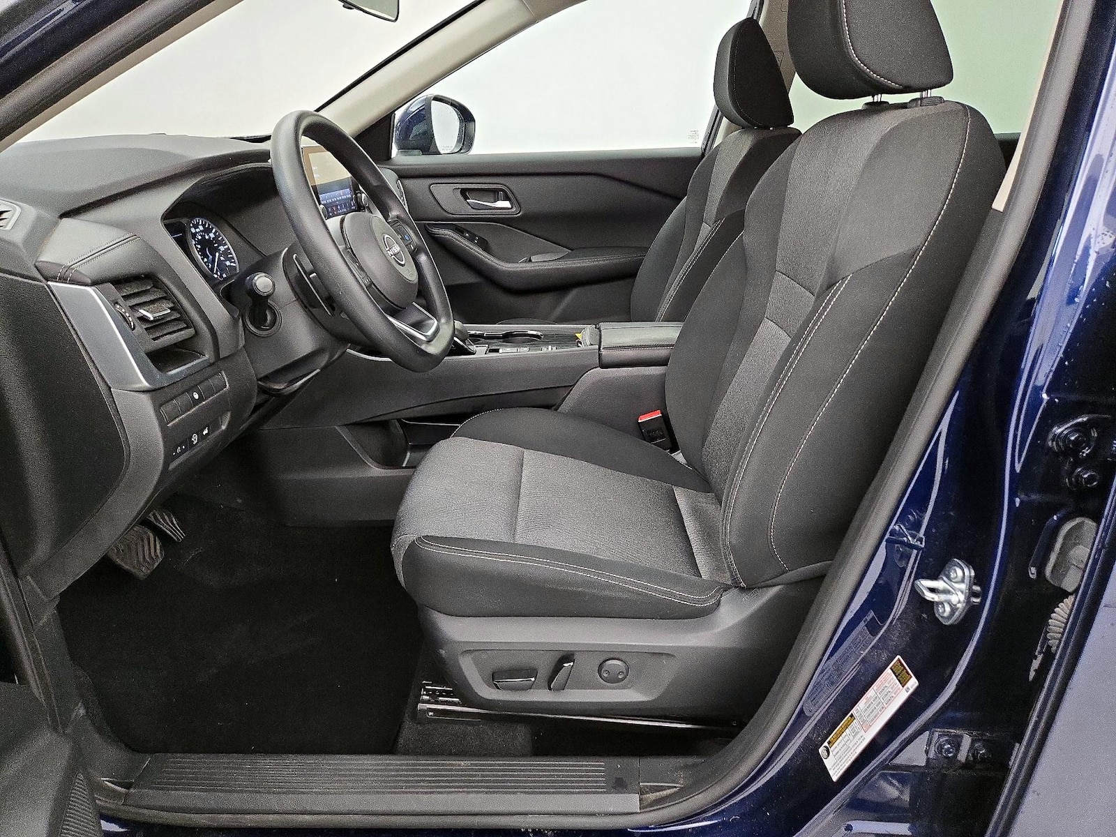 Power Seat(s) & Side Airbags