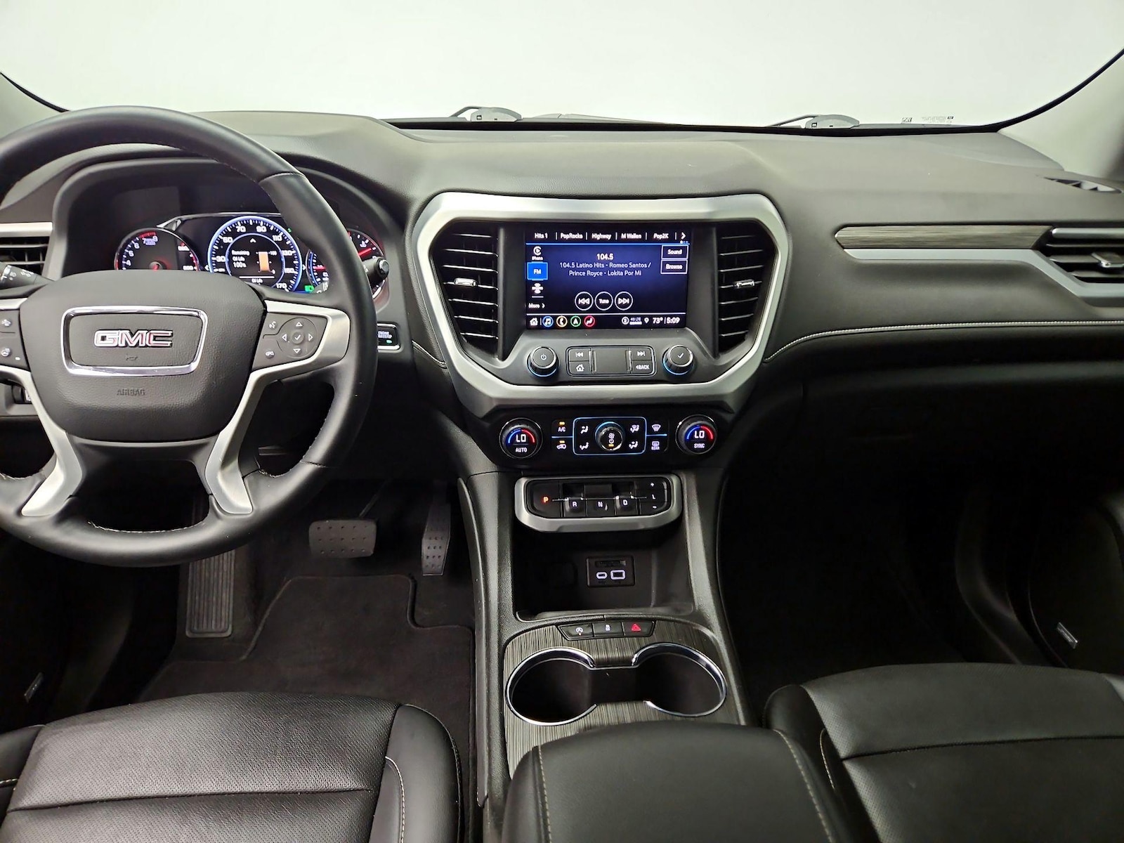 Apple CarPlay® & Android Auto™