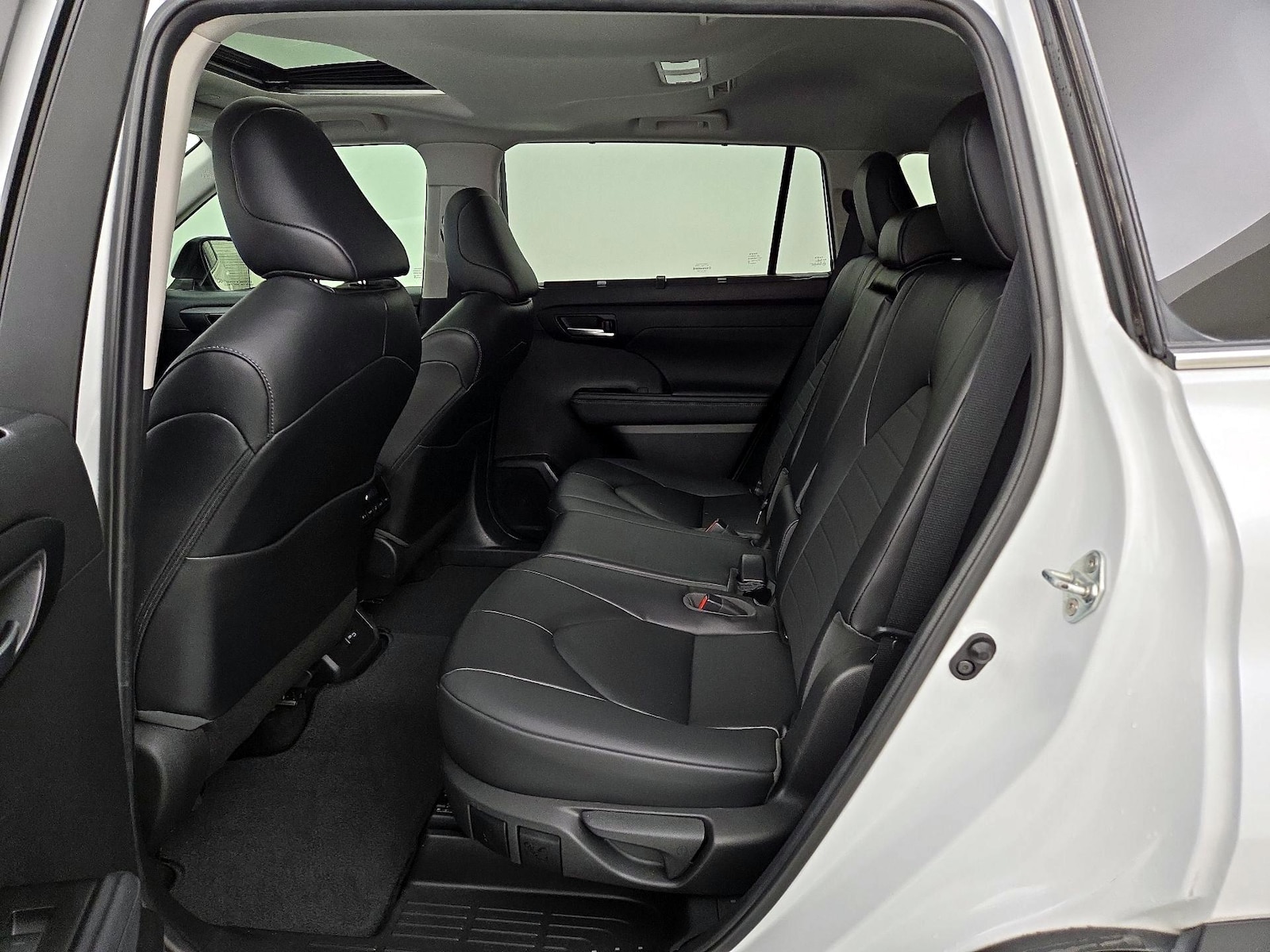 Rear Air Conditioning