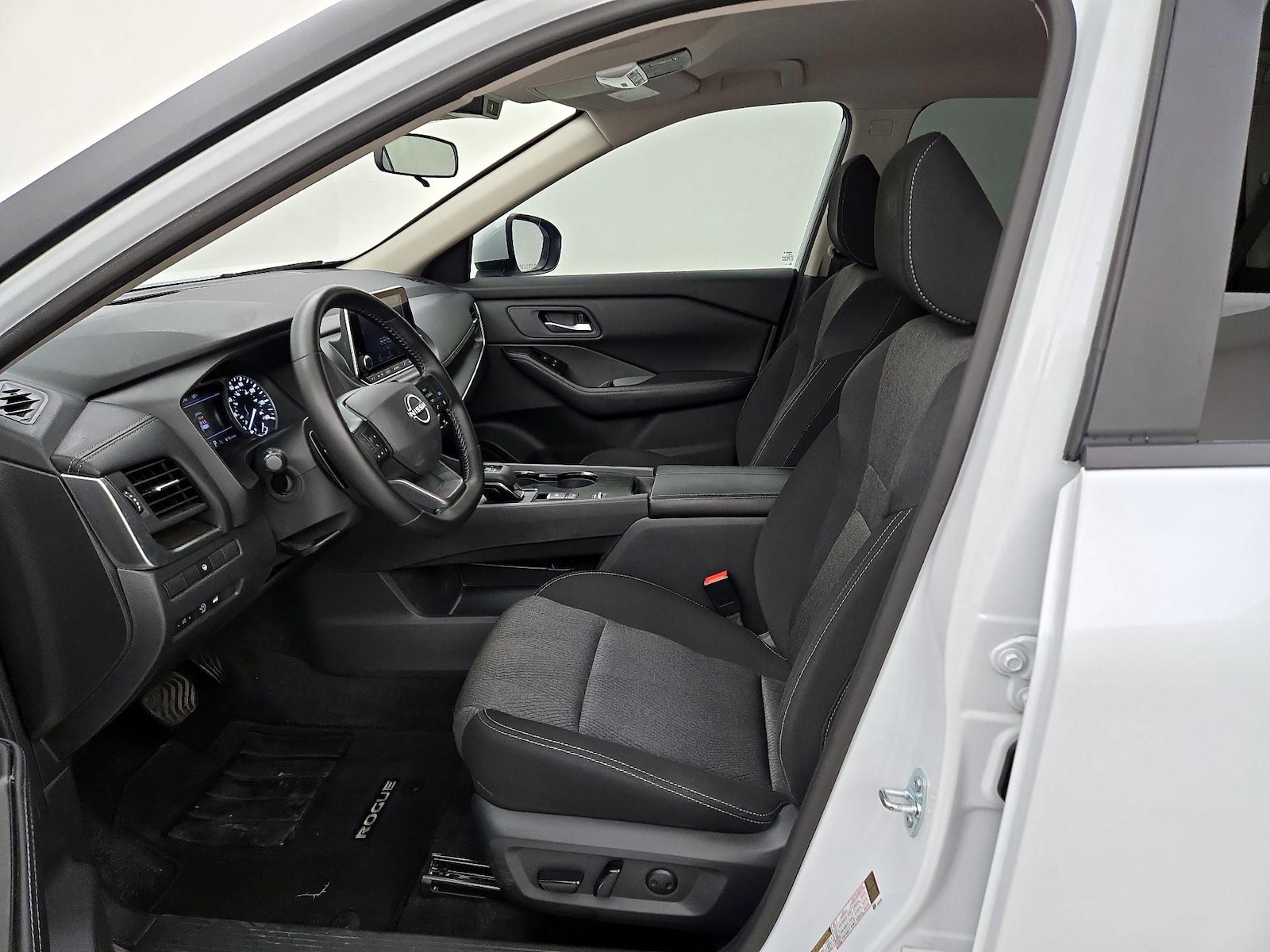 Power Seat(s) & Side Airbags