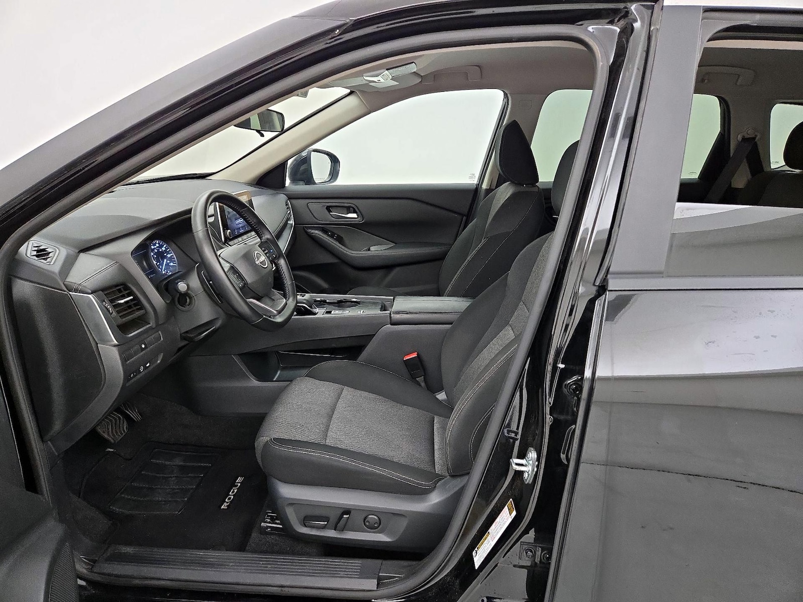 Power Seat(s) & Side Airbags