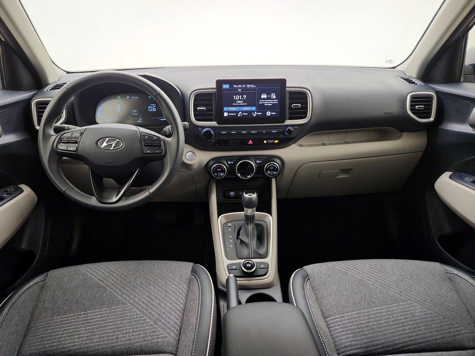 Apple CarPlay® & Android Auto™