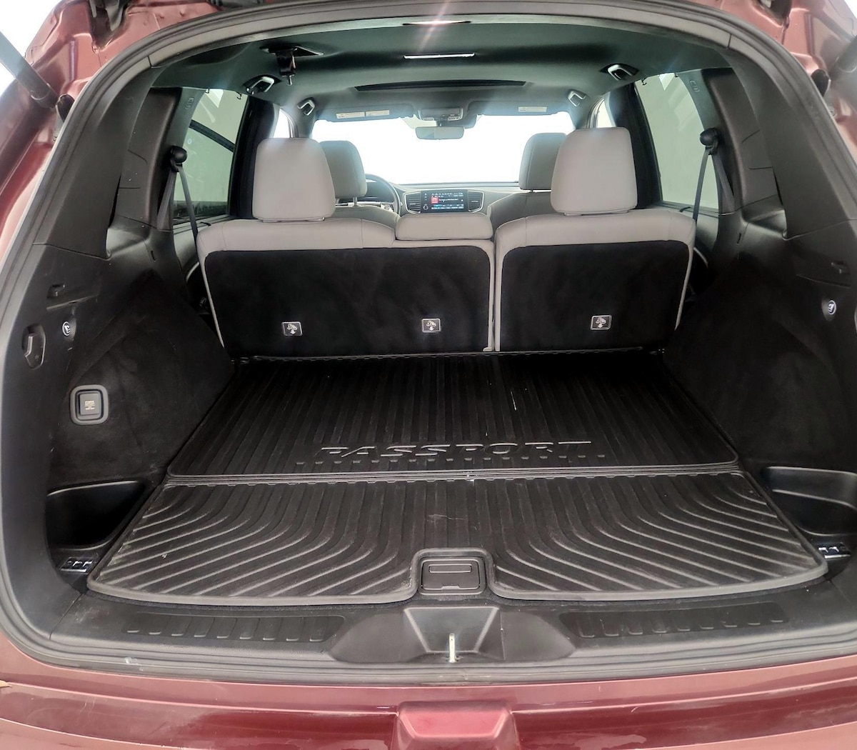 Trunk/Cargo (Seats Up)