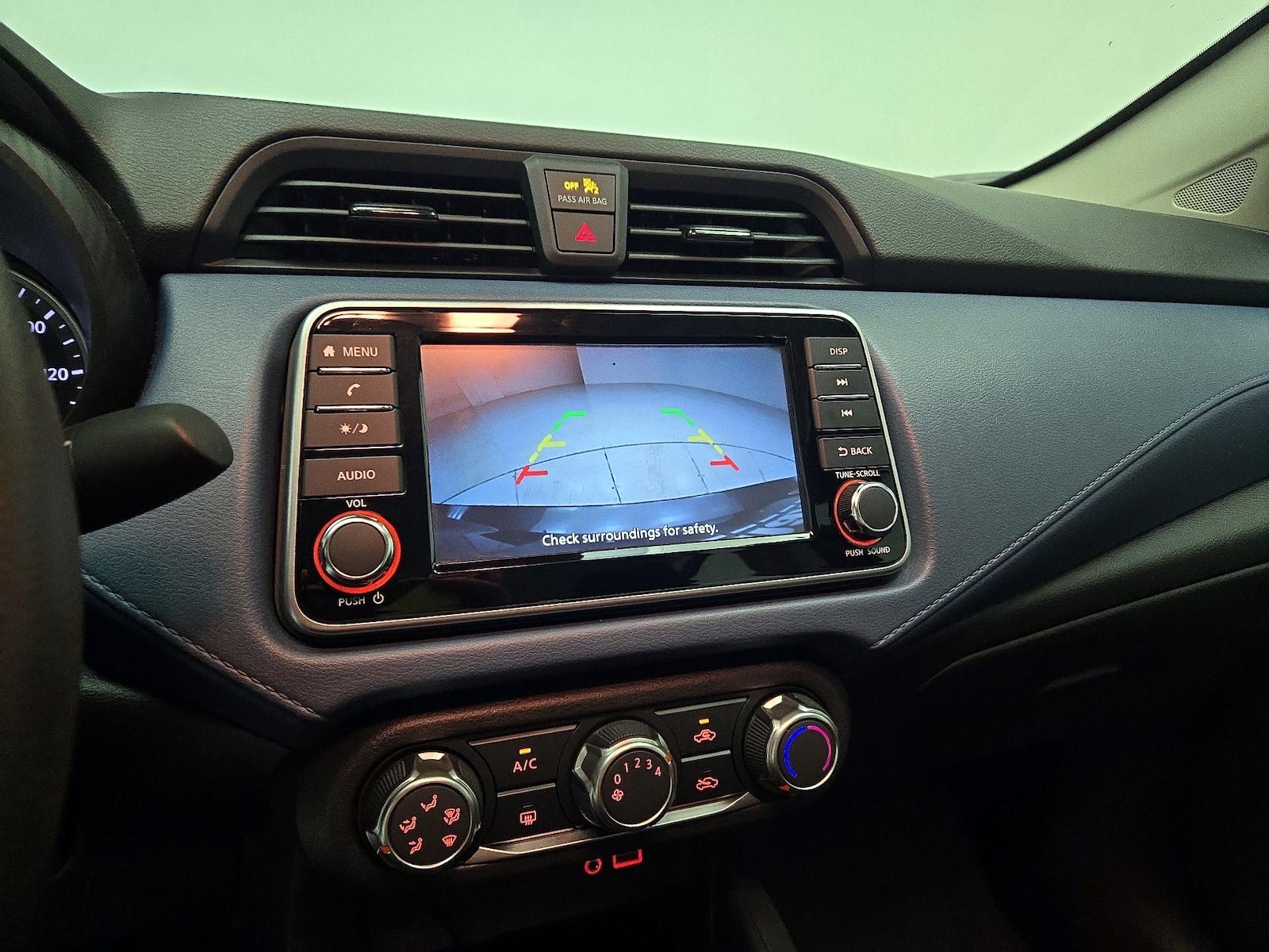 2025 Nissan Versa Sedan SV - Photo 14