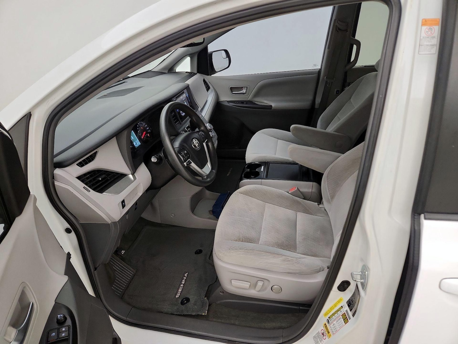 Power Seat(s) & Side Airbags
