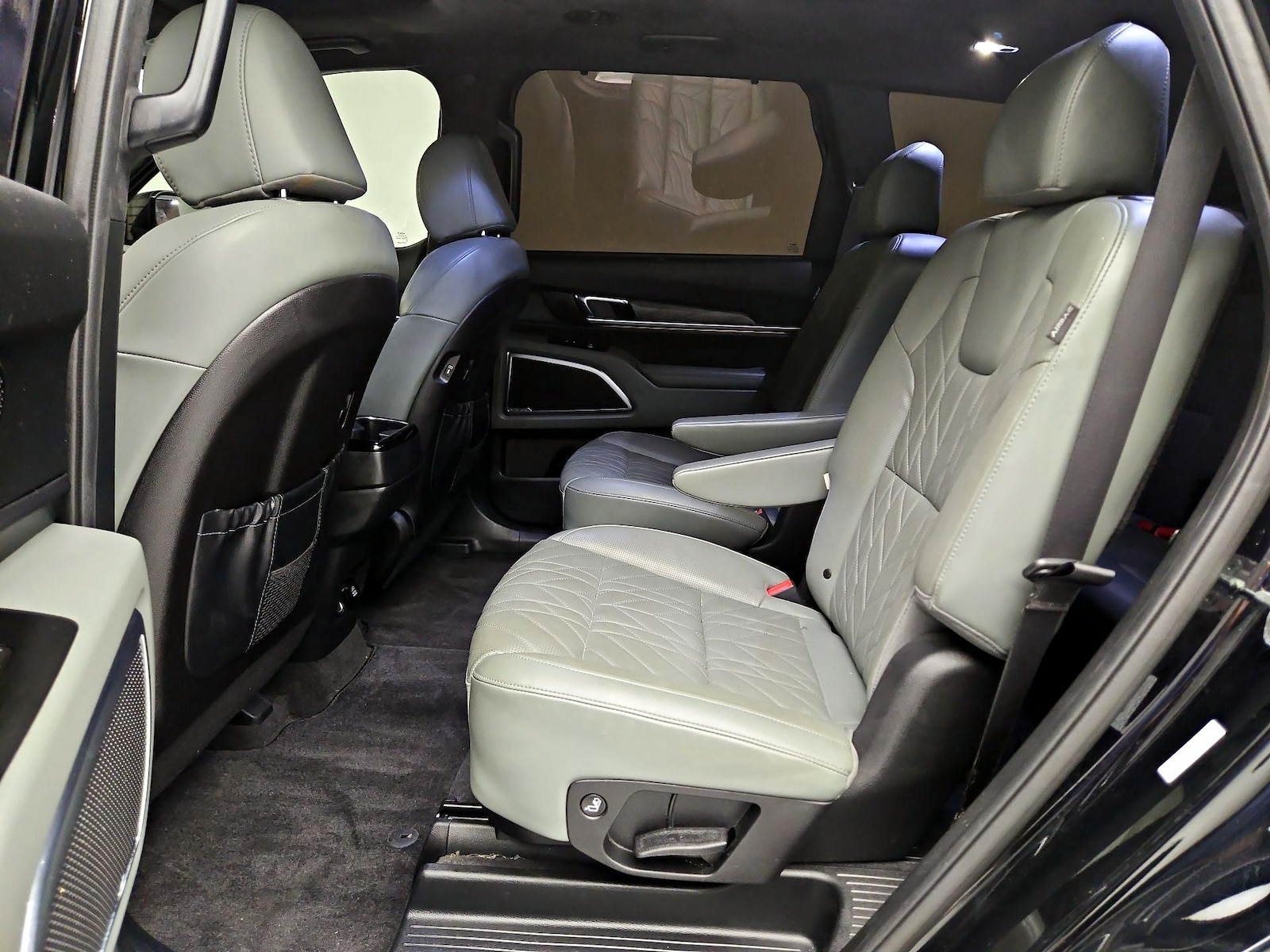 Rear Air Conditioning