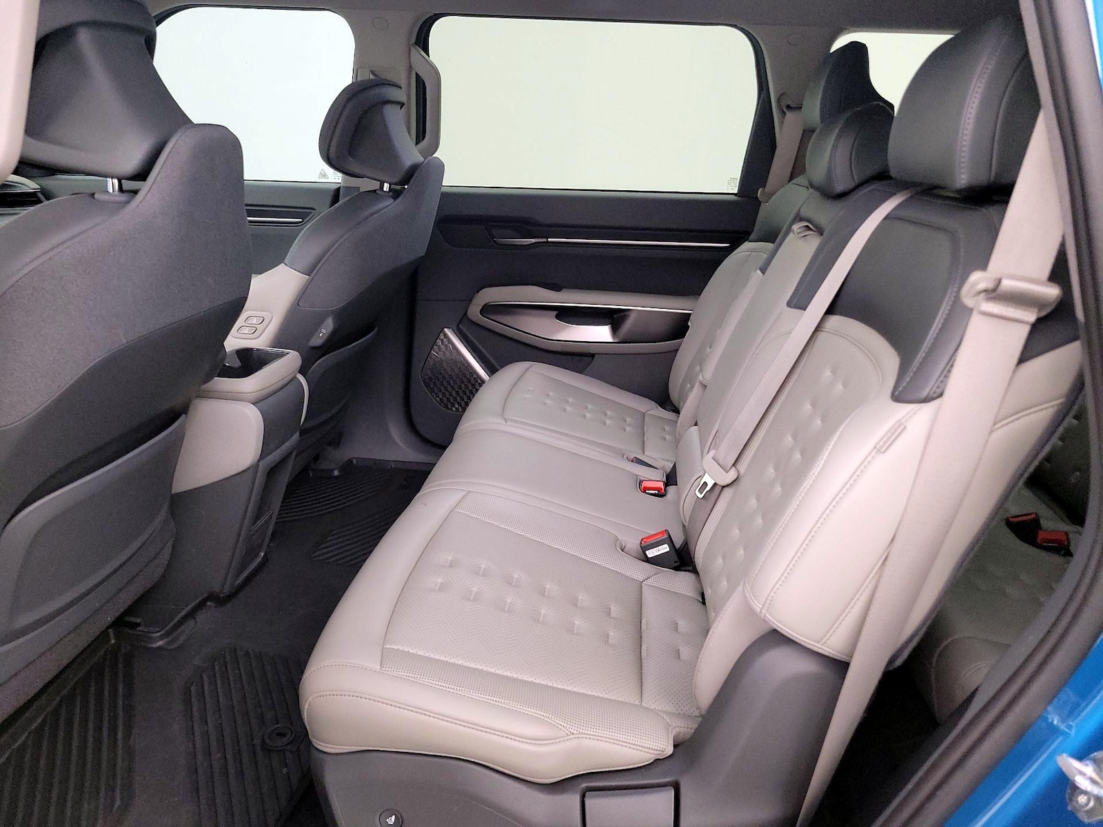 Rear Air Conditioning