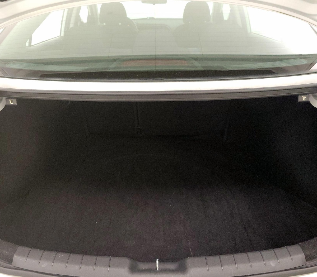 Trunk/Cargo (Seats Up)