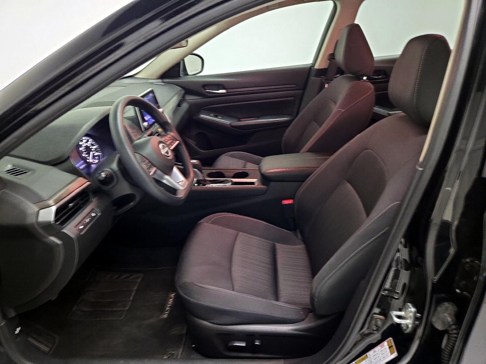 Power Seat(s) & Side Airbags