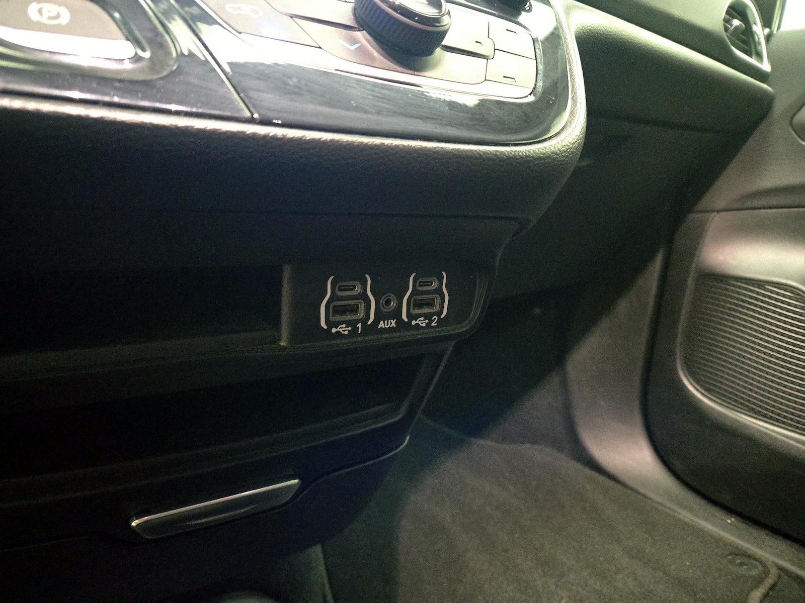 Photo 19