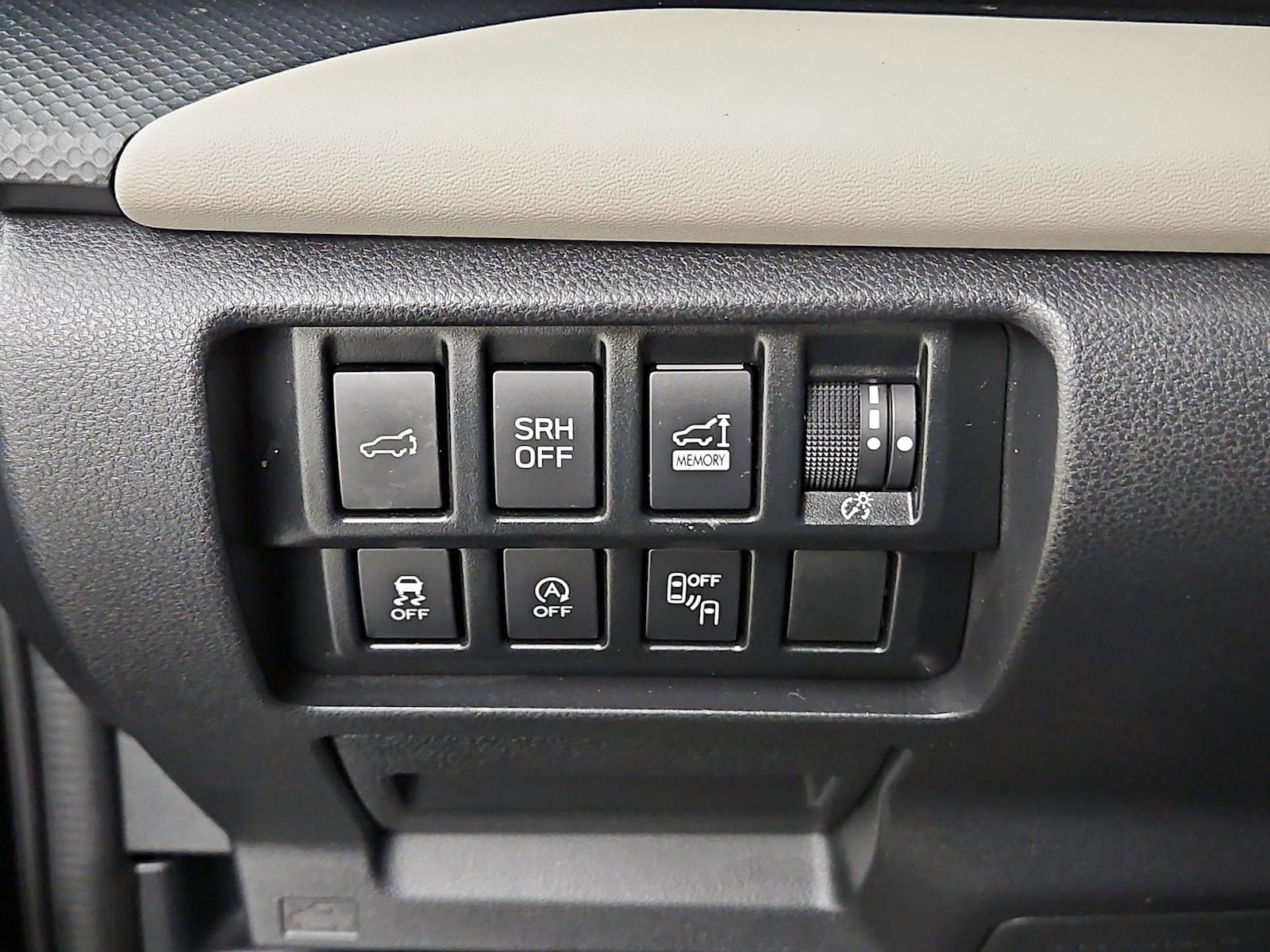2023 Subaru Forester Limited - Photo 14