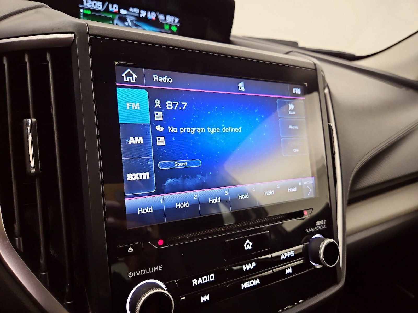 2023 Subaru Forester Limited - Photo 17