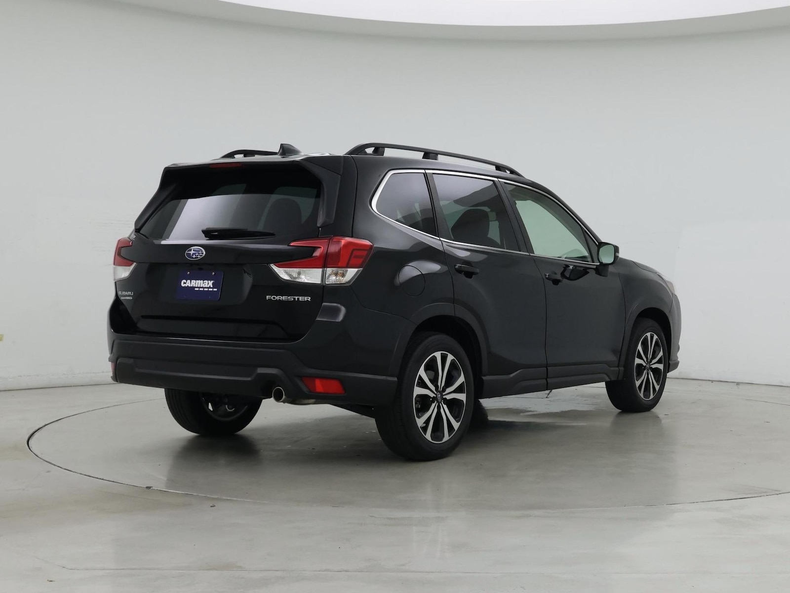 2023 Subaru Forester Limited - Photo 9