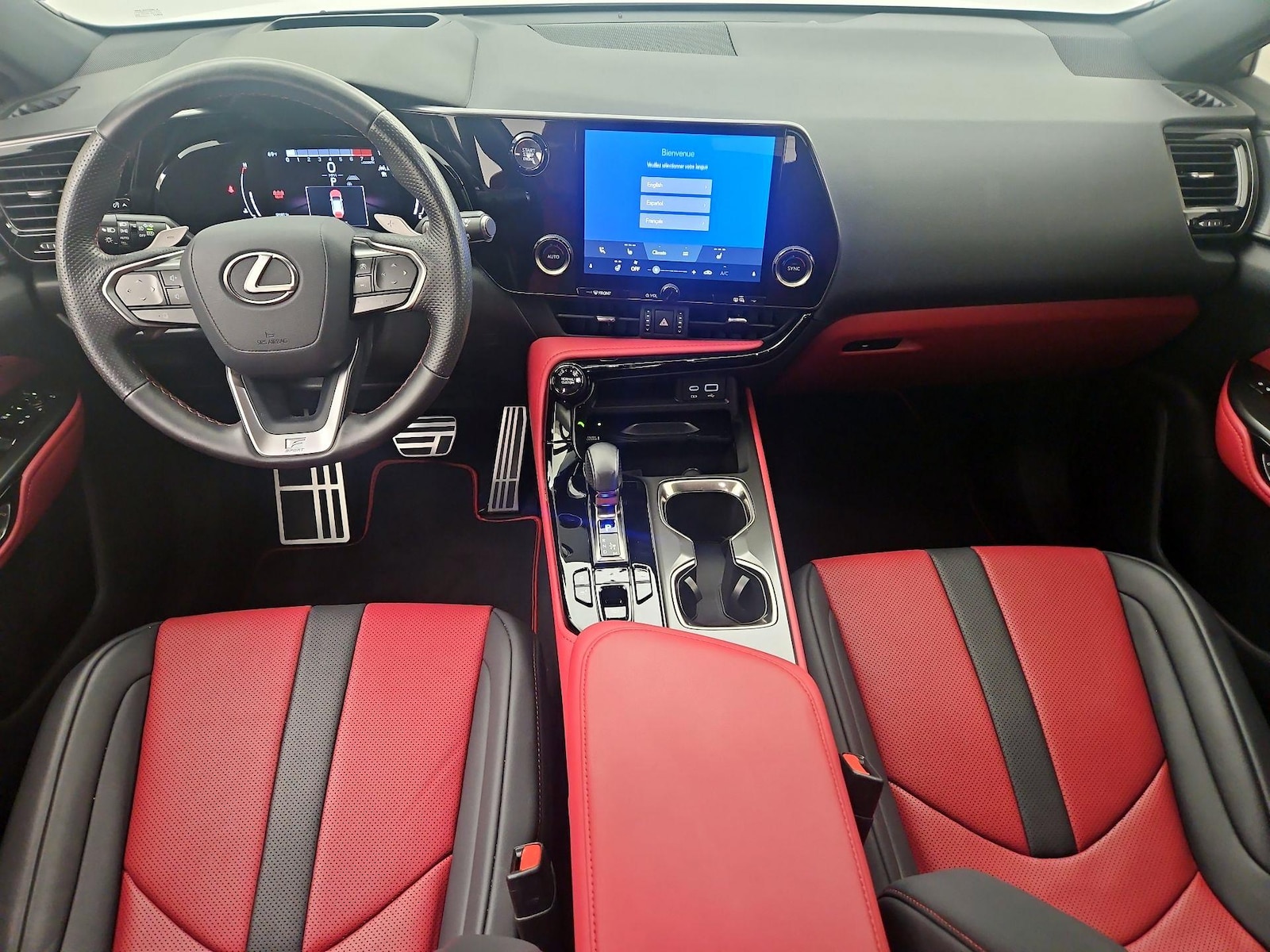 Apple CarPlay® & Android Auto™