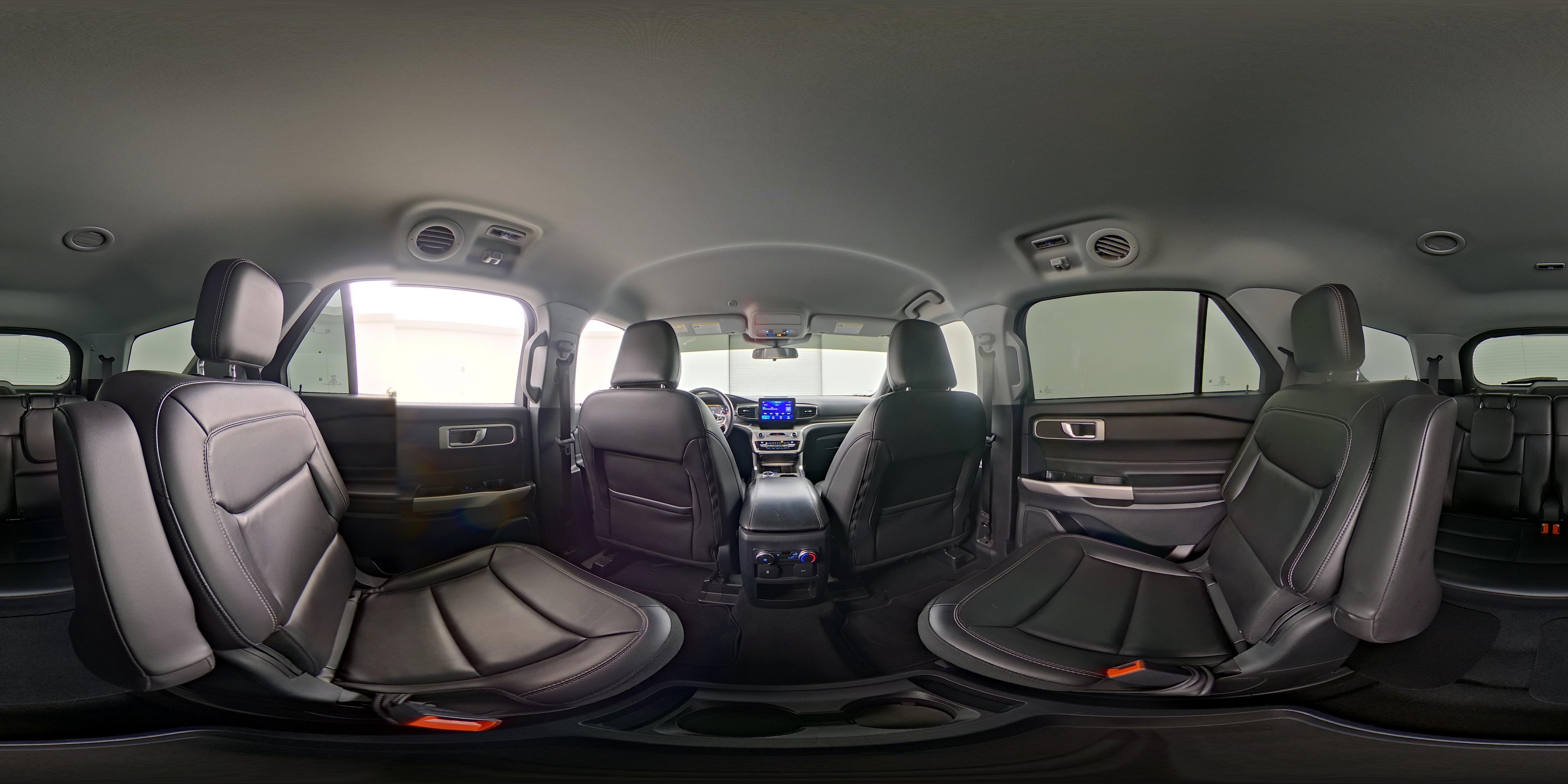 2021 Ford Explorer XLT - Photo 27