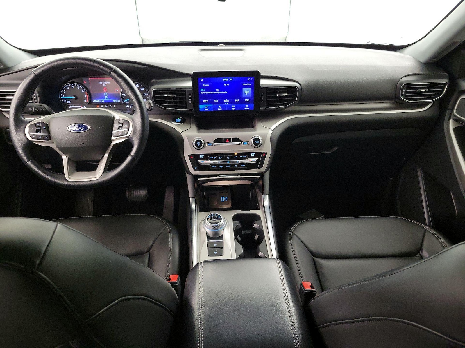 2021 Ford Explorer XLT - Photo 10
