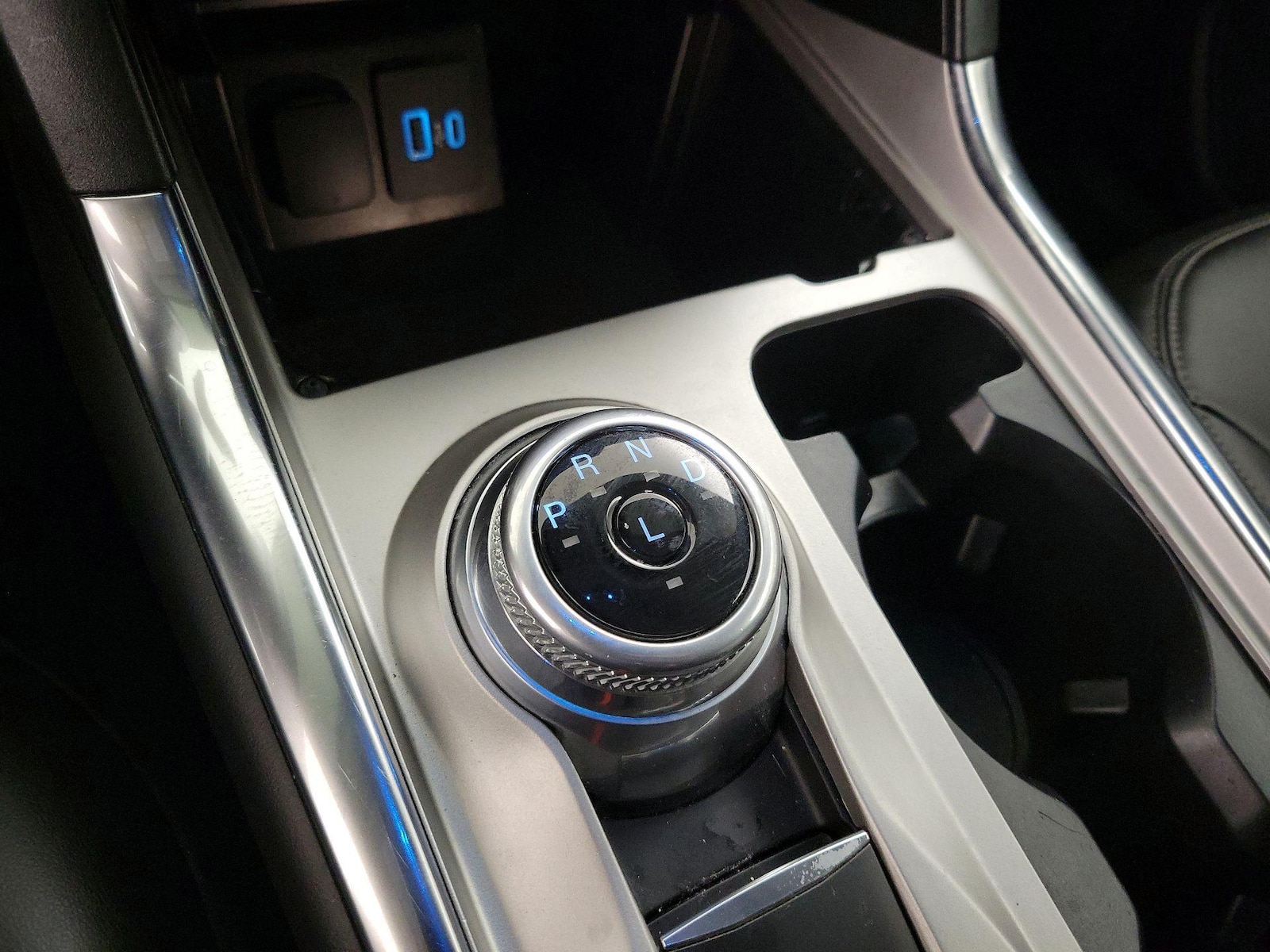 2021 Ford Explorer XLT - Photo 18