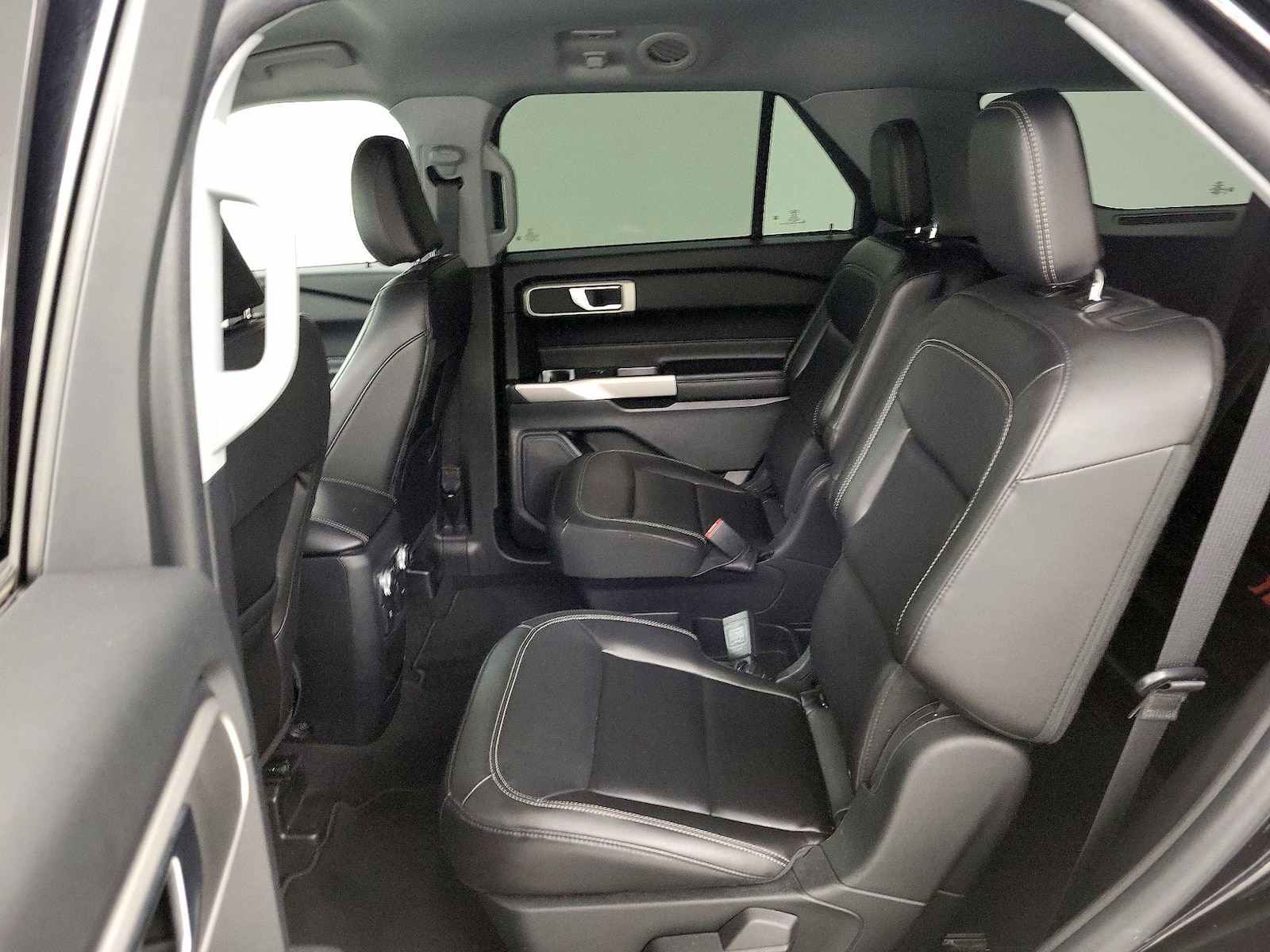 2021 Ford Explorer XLT - Photo 20