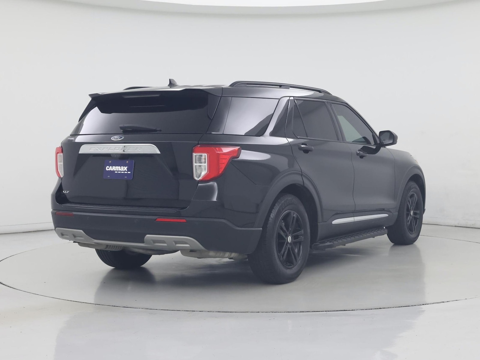 2021 Ford Explorer XLT - Photo 9