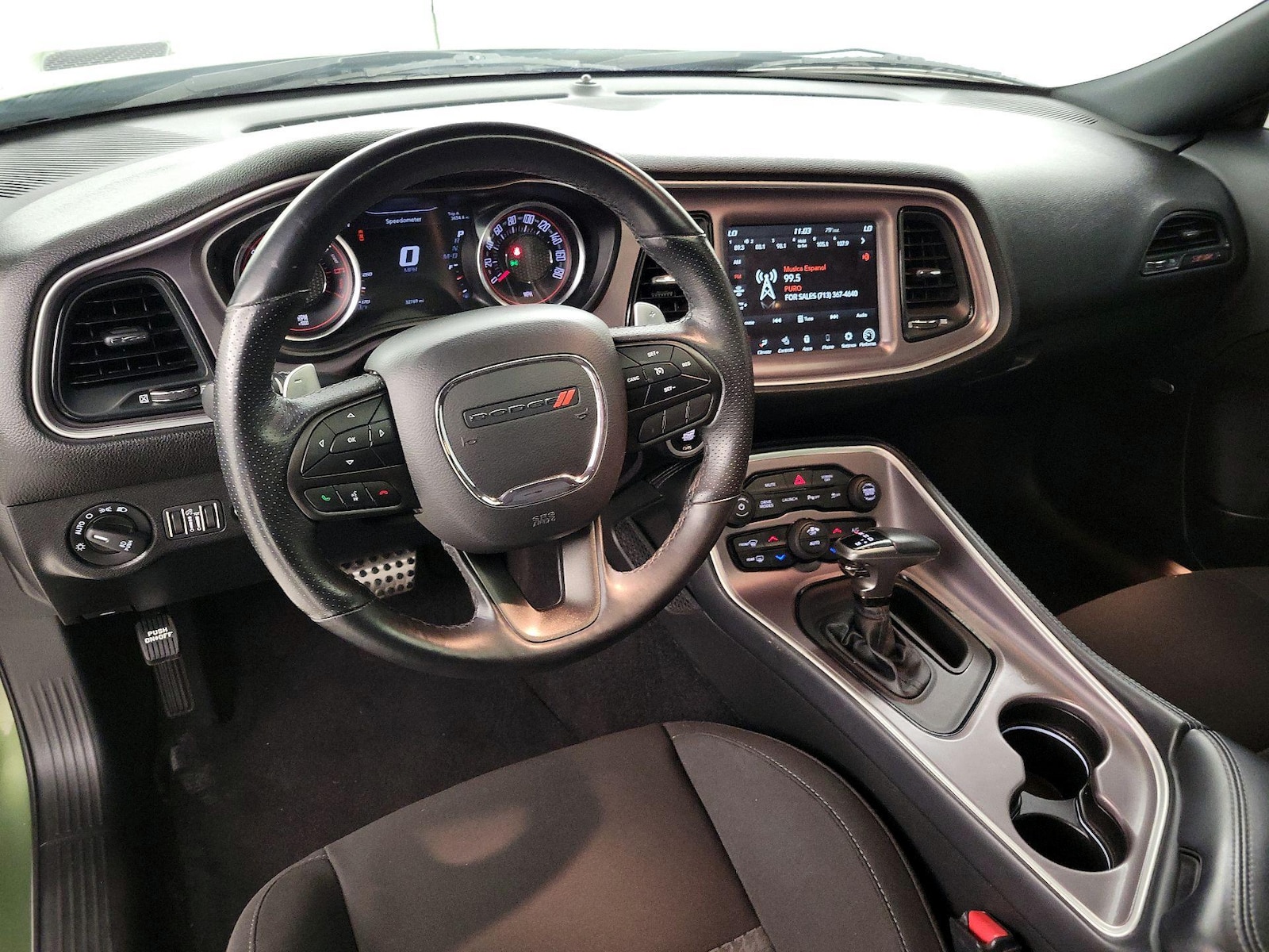 Apple CarPlay® & Android Auto™