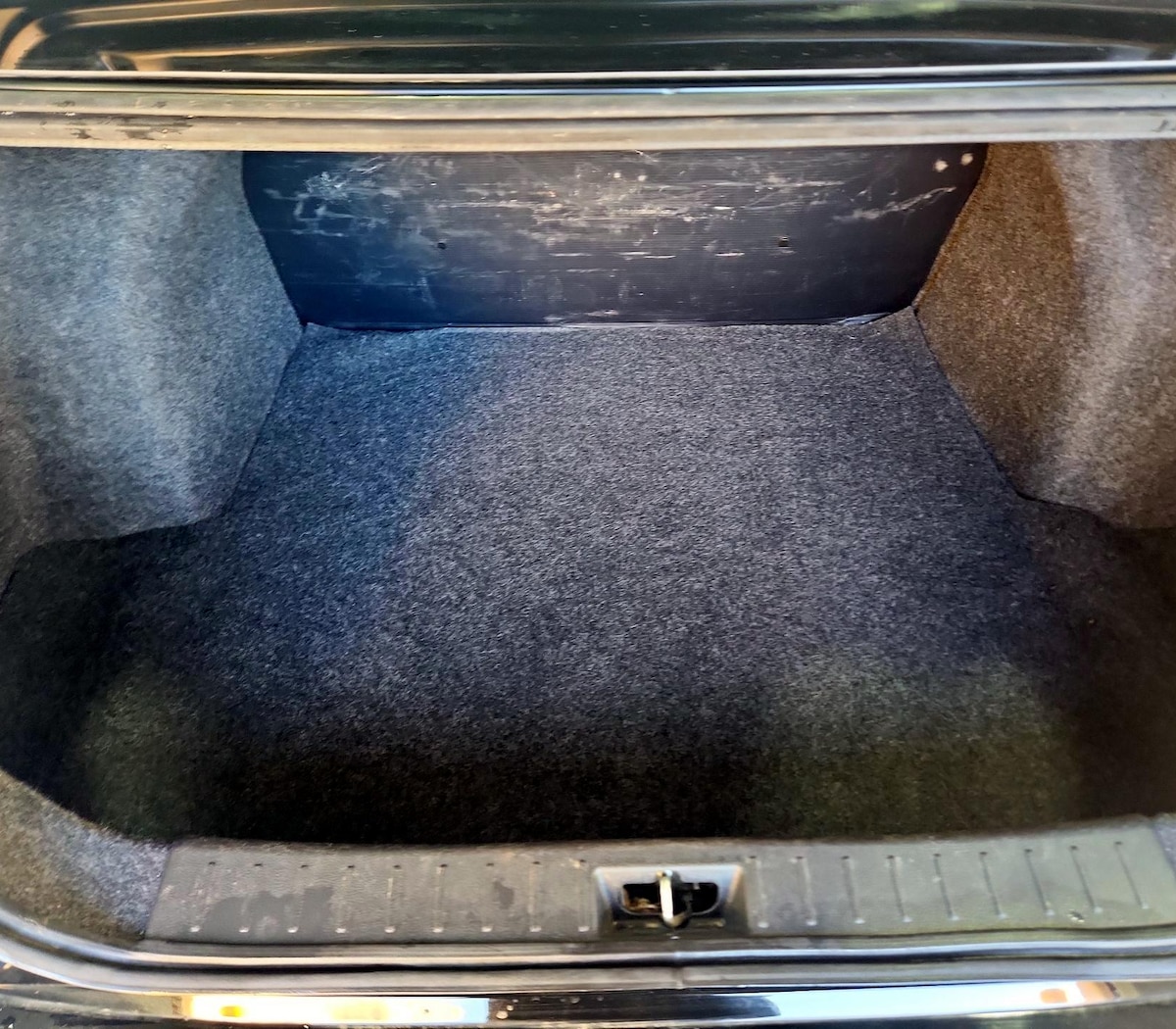 Trunk/Cargo (Seats Up)
