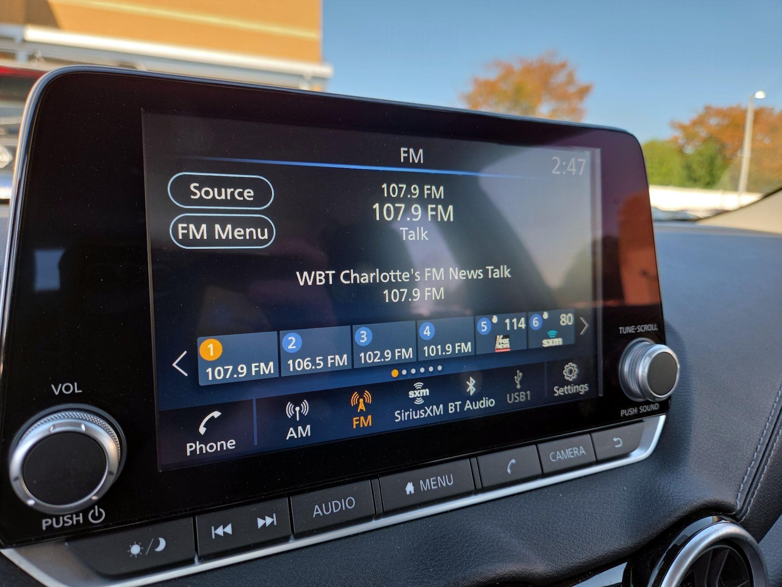 2025 Nissan Sentra SV - Photo 16