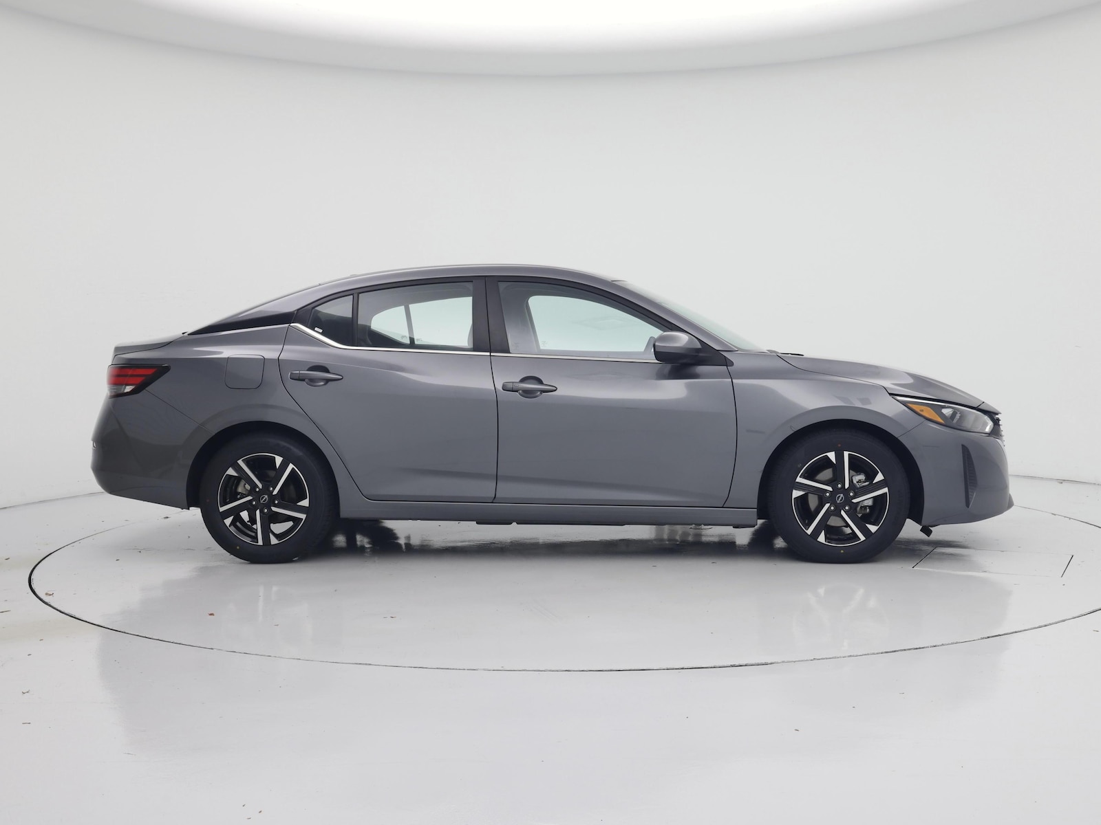 2025 Nissan Sentra SV - Photo 8
