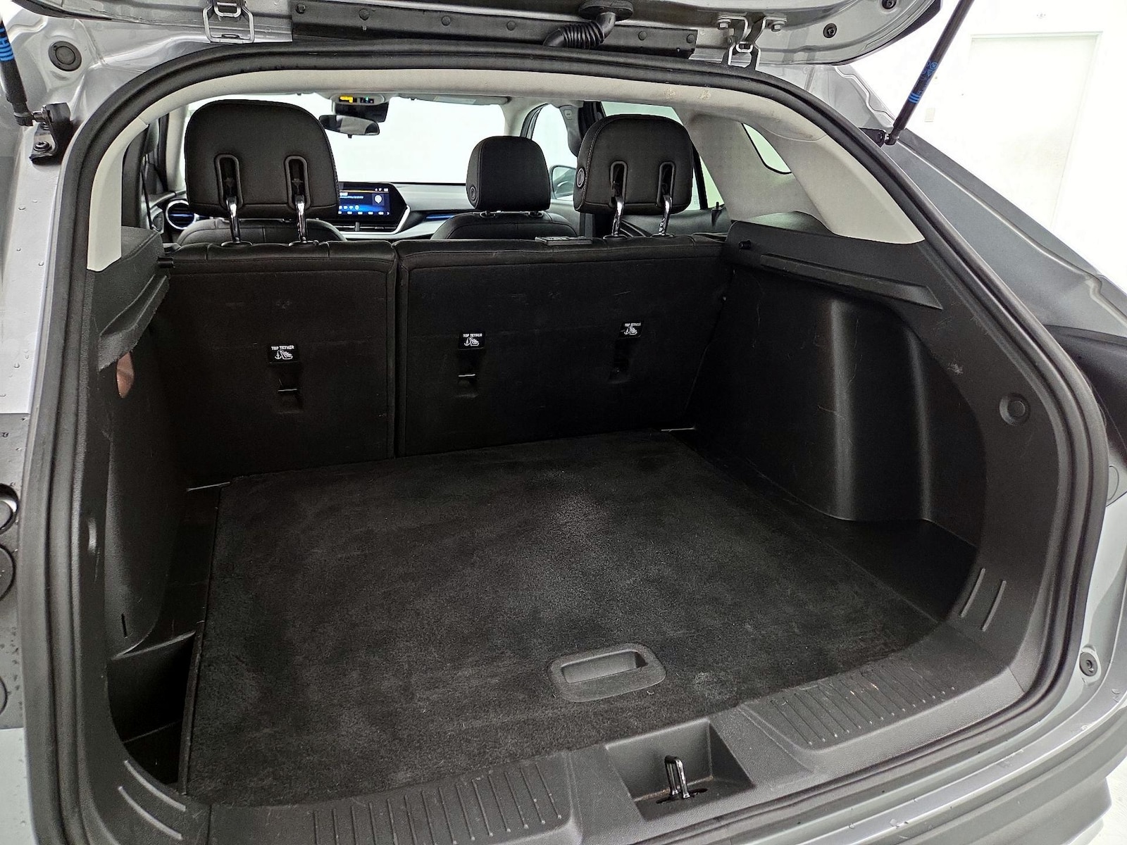 2026 Chevrolet Trax LT - Photo 21