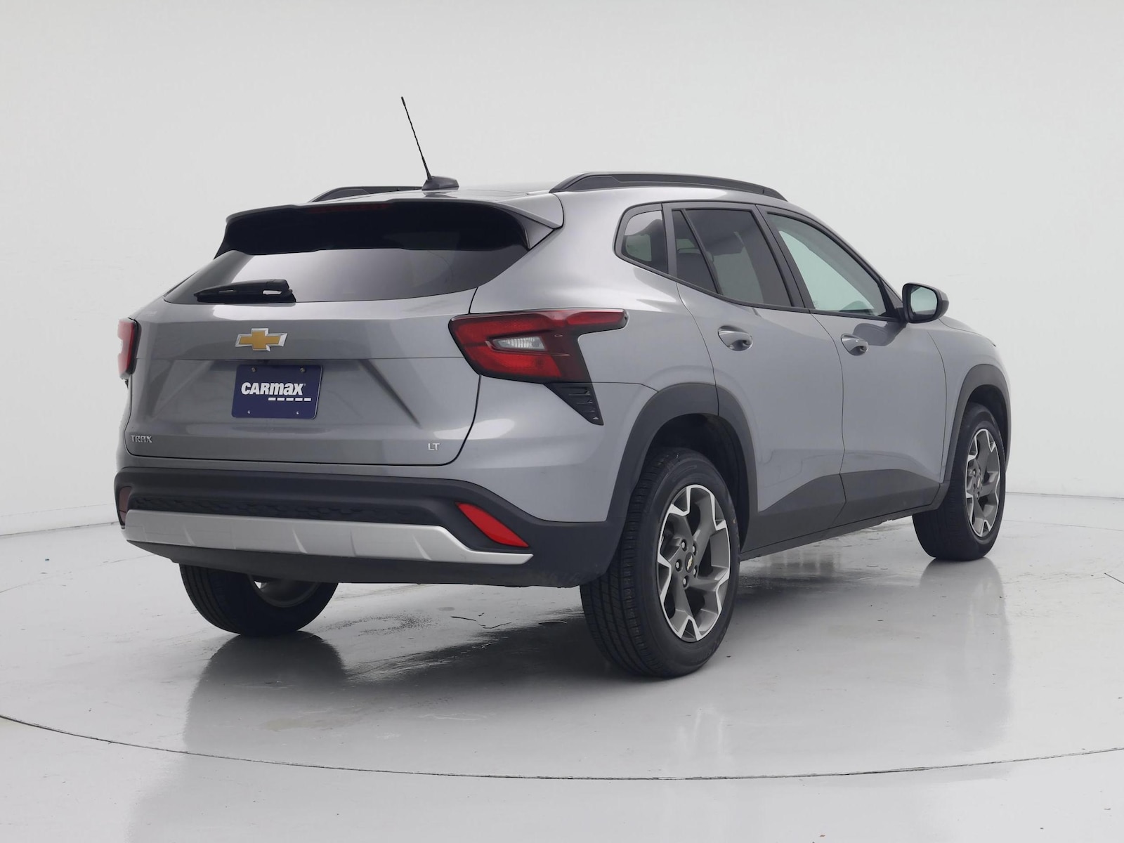 2026 Chevrolet Trax LT - Photo 9