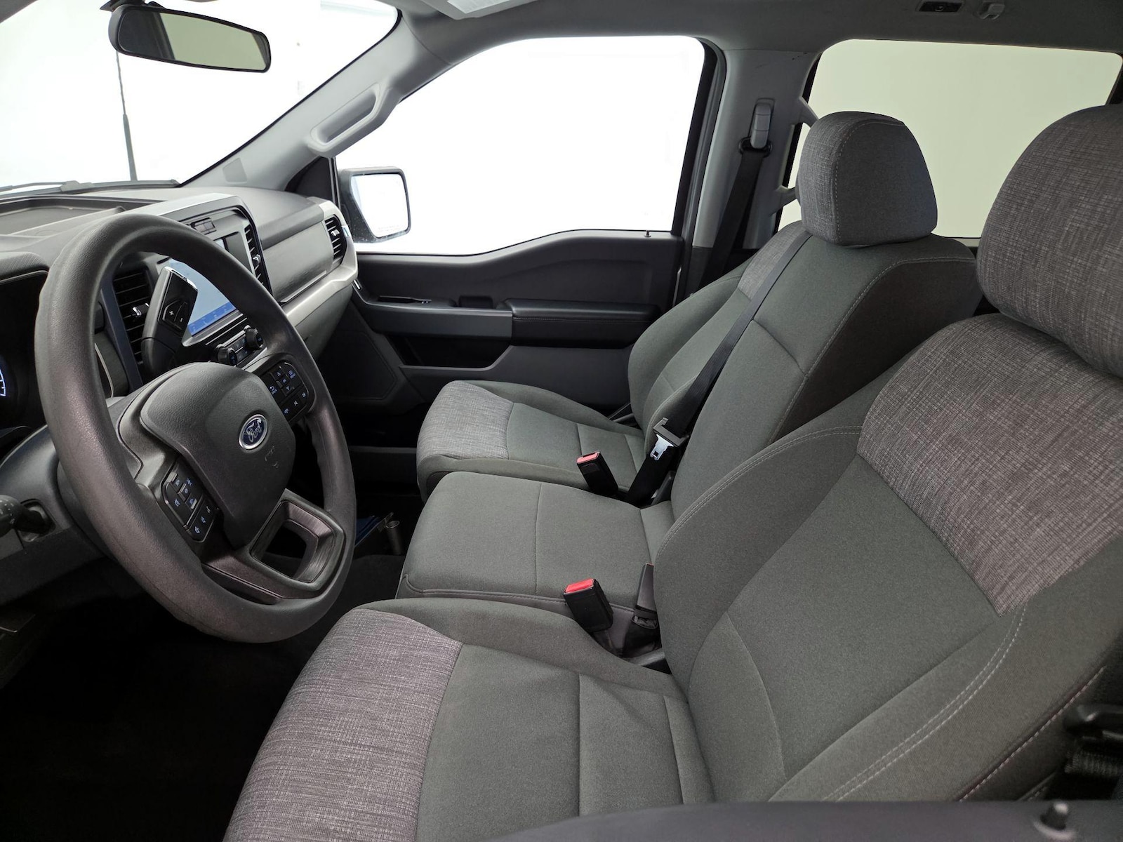 Power Seat(s) & A/C Seat(s)
