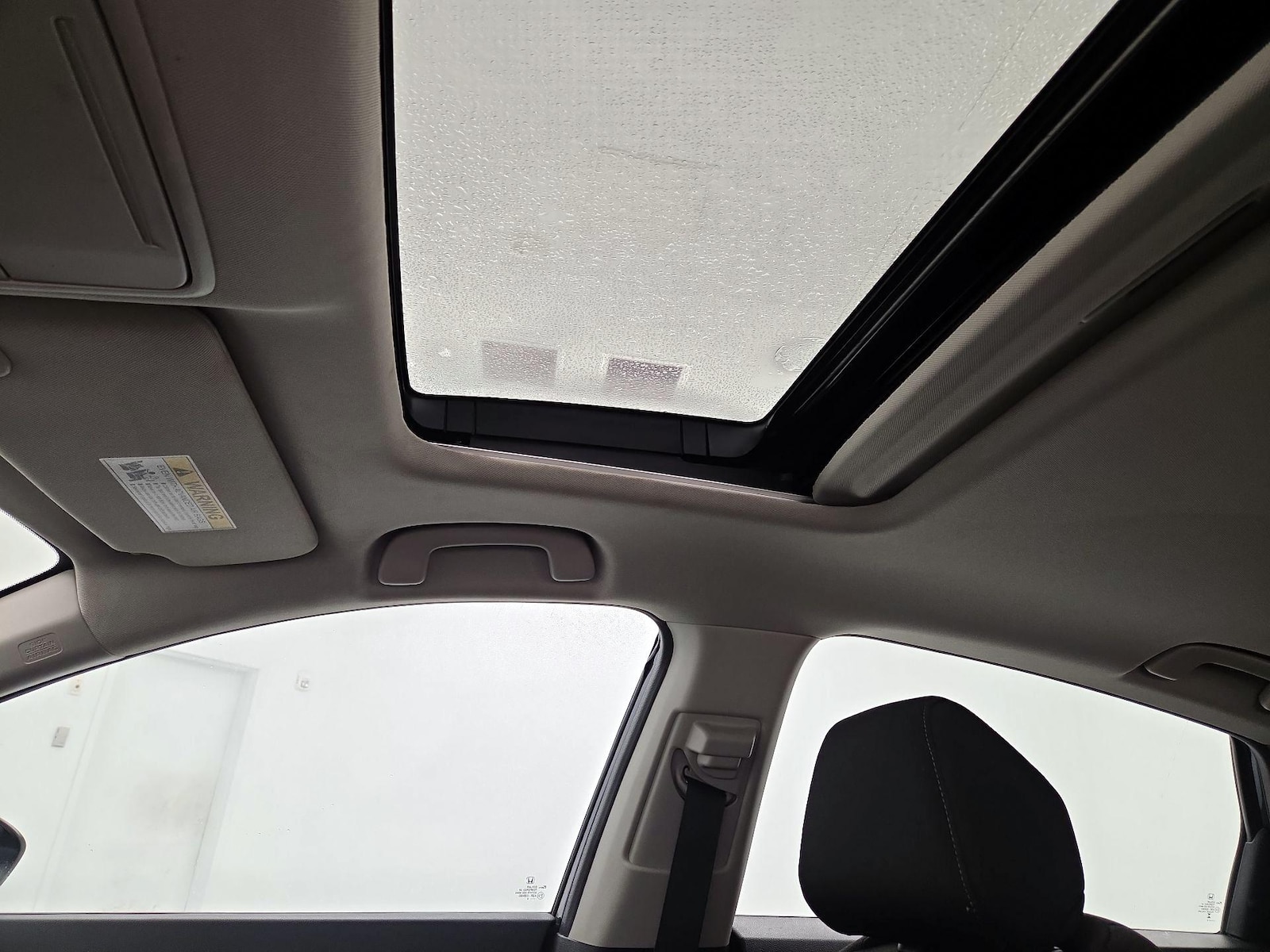 Sunroof(s) & Overhead Airbags