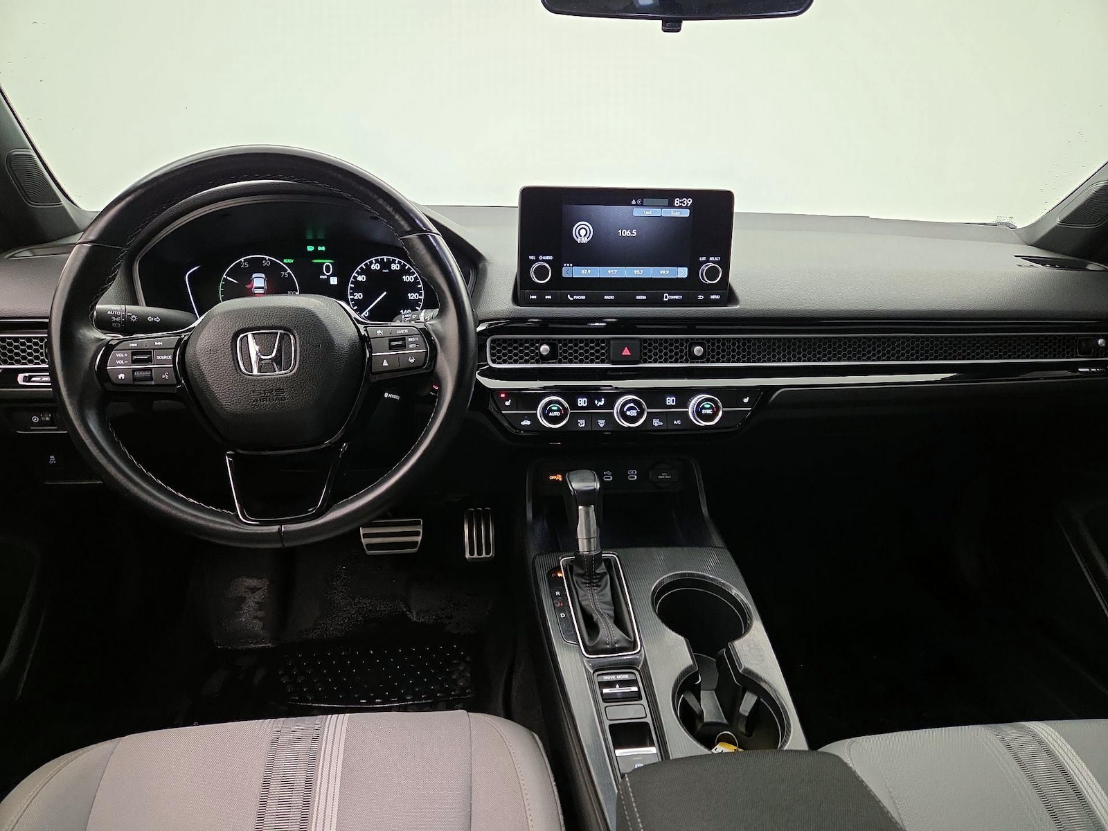 Apple CarPlay® & Android Auto™