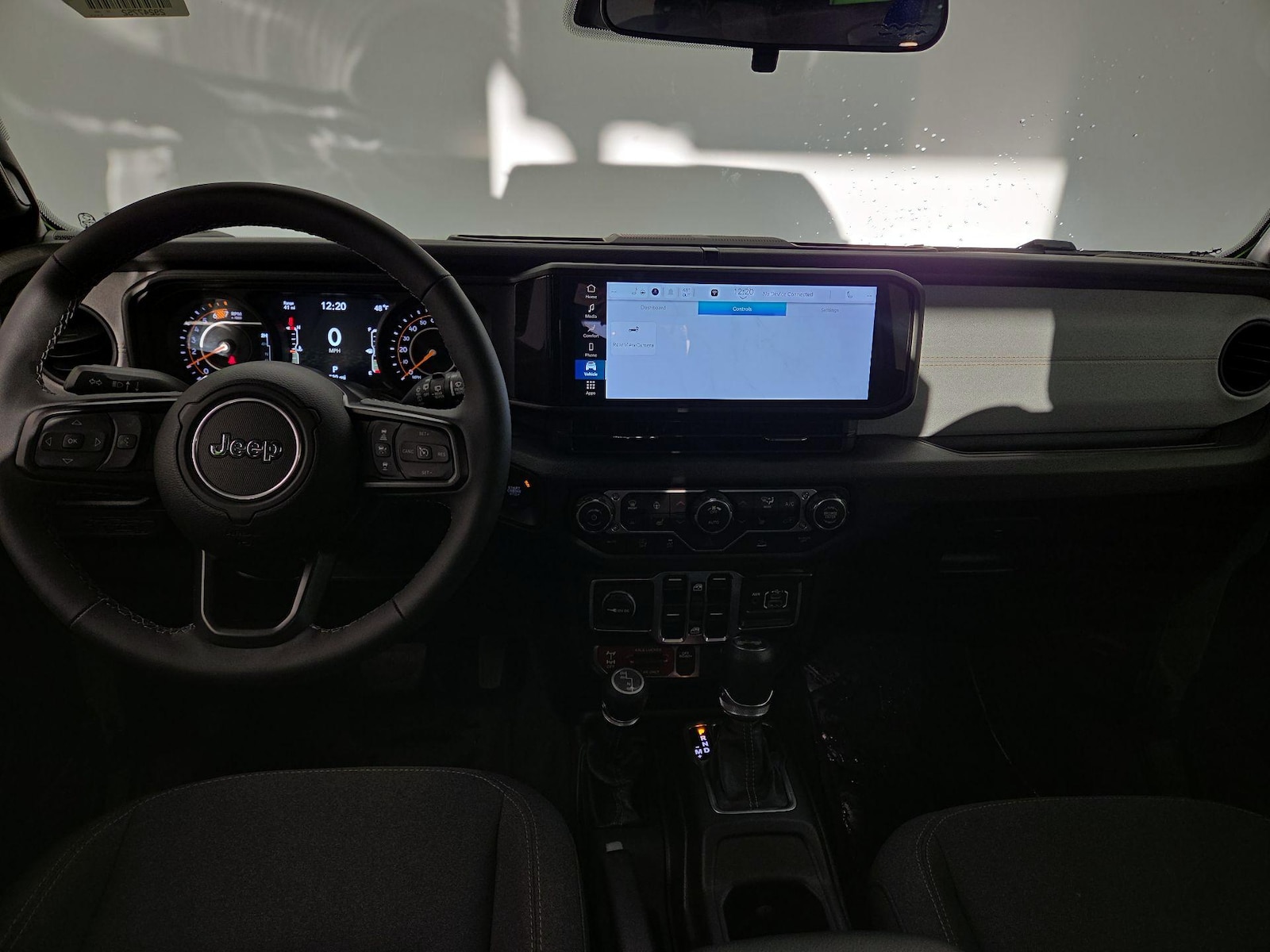 Apple CarPlay® & Android Auto™
