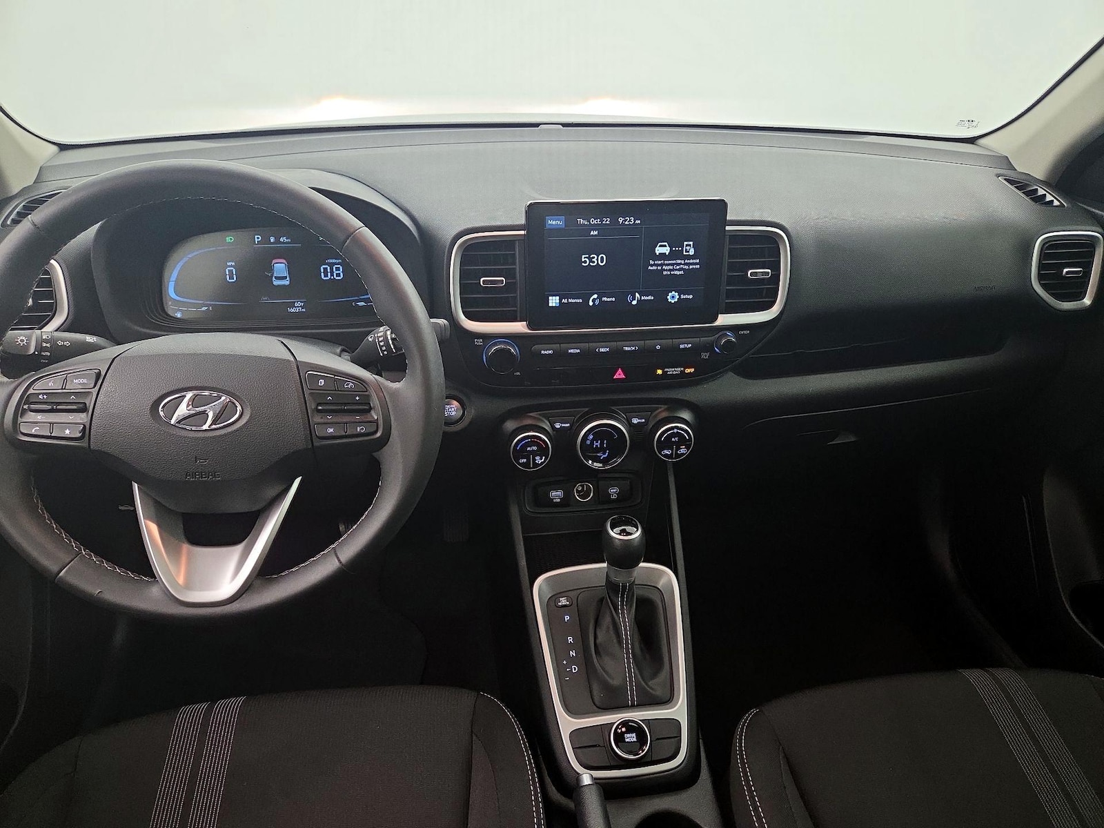 Apple CarPlay® & Android Auto™