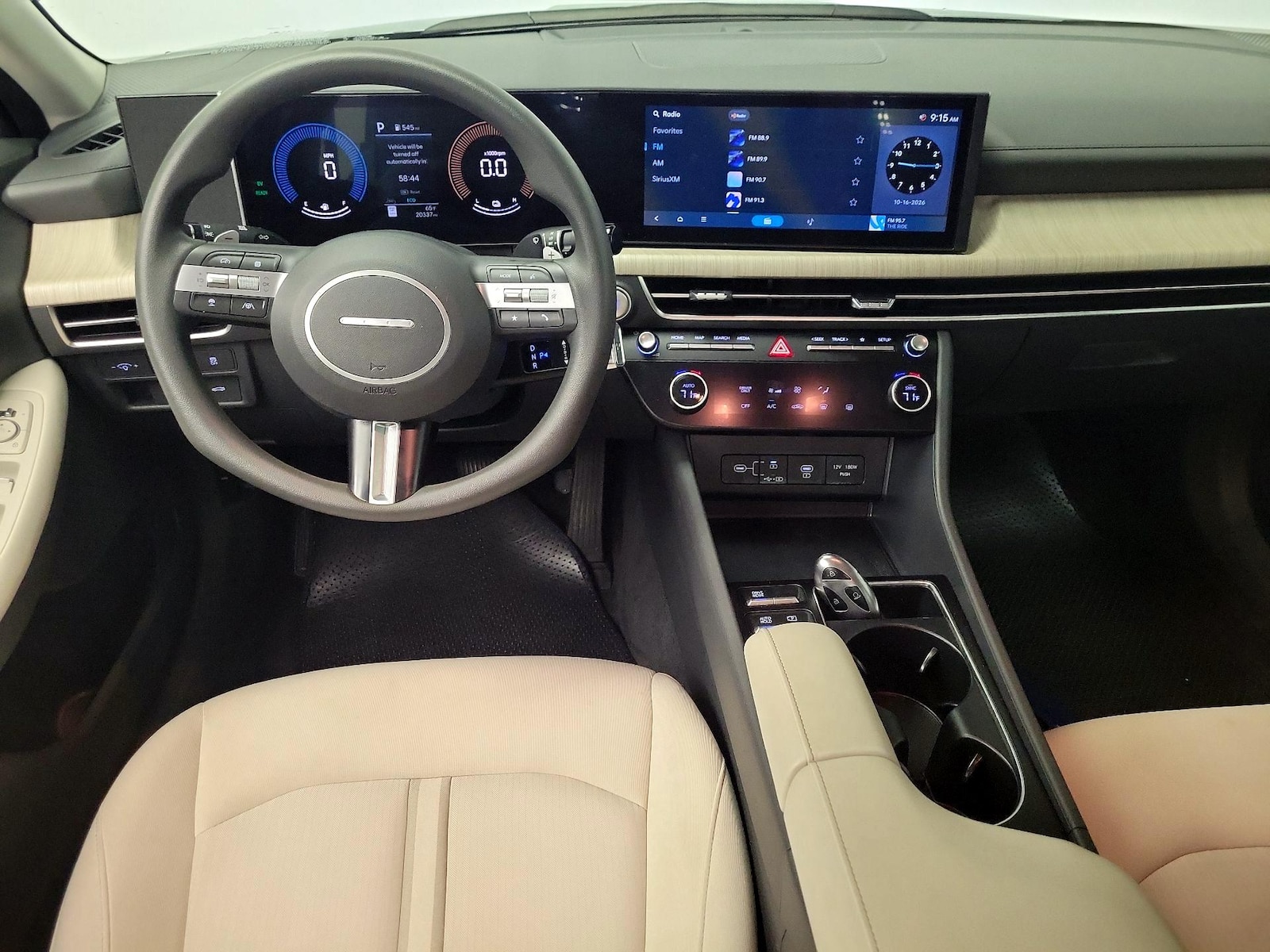 Apple CarPlay® & Android Auto™