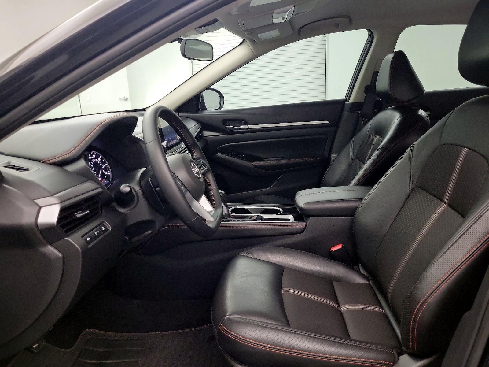 Power Seat(s) & Side Airbags