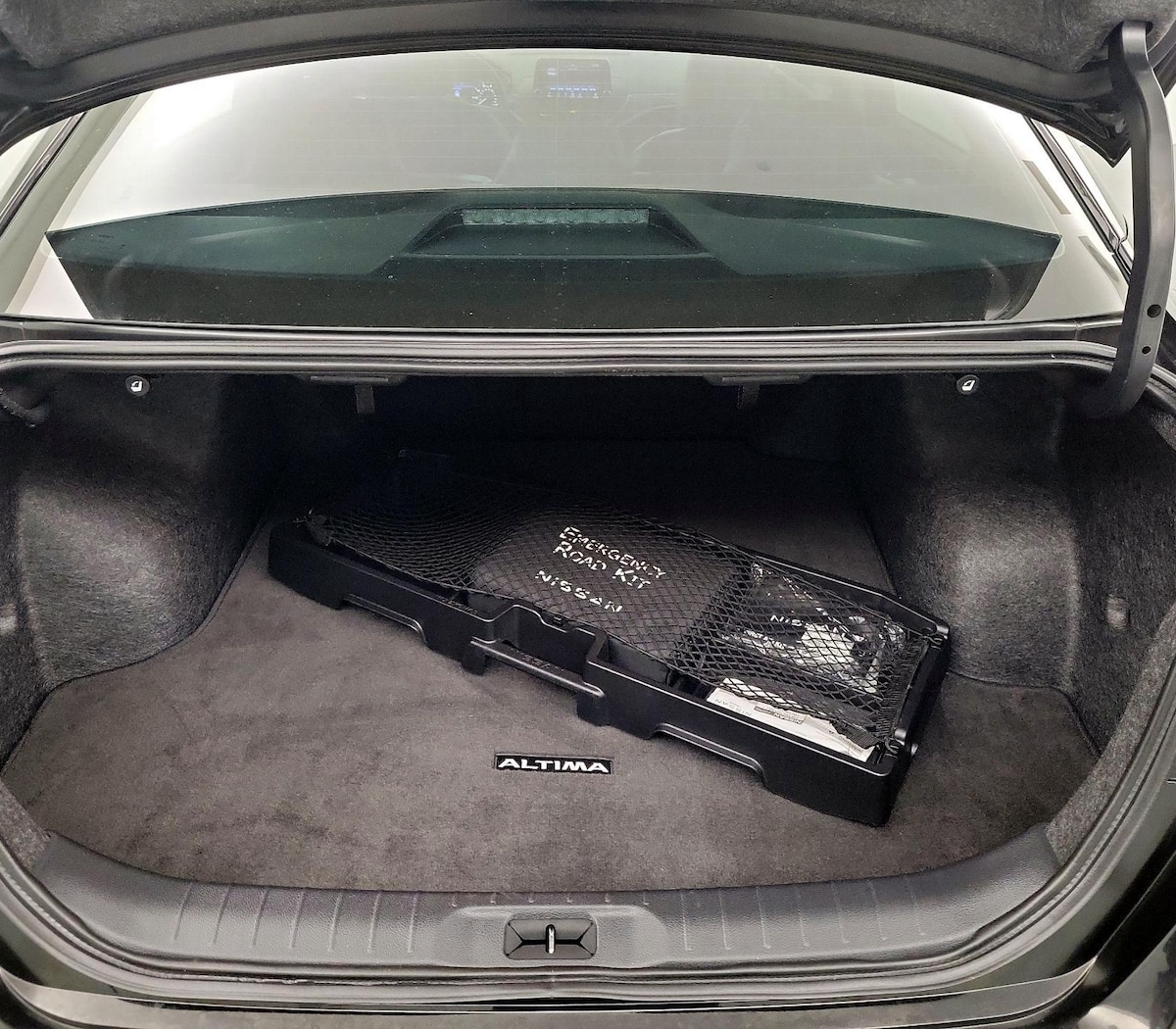 Trunk/Cargo (Seats Up)