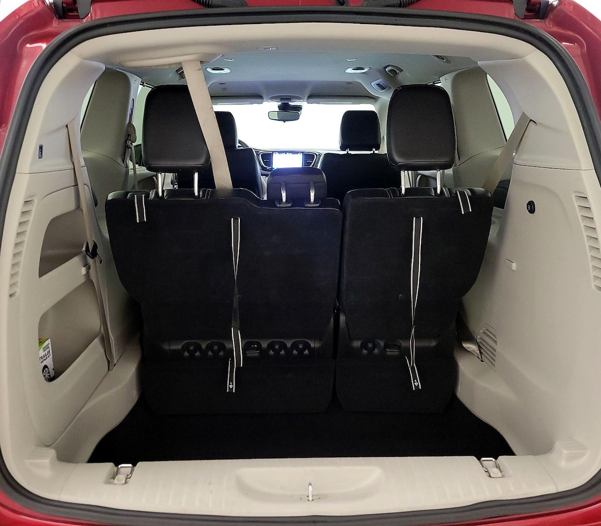 Trunk/Cargo (Seats Up)