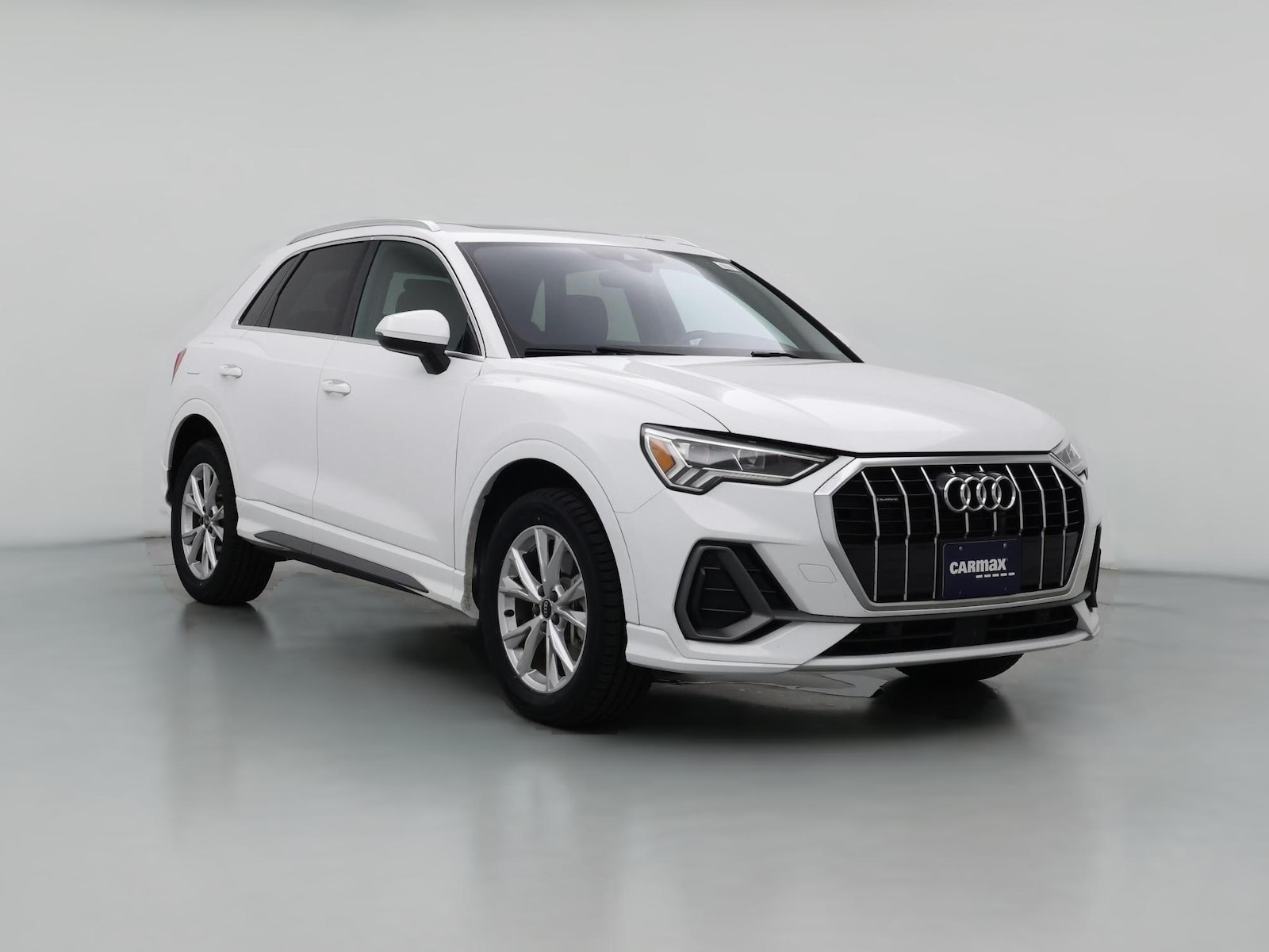 2023 Audi Q3