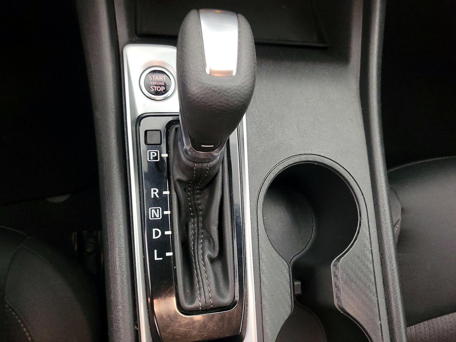 2025 Nissan Altima SV - Photo 18